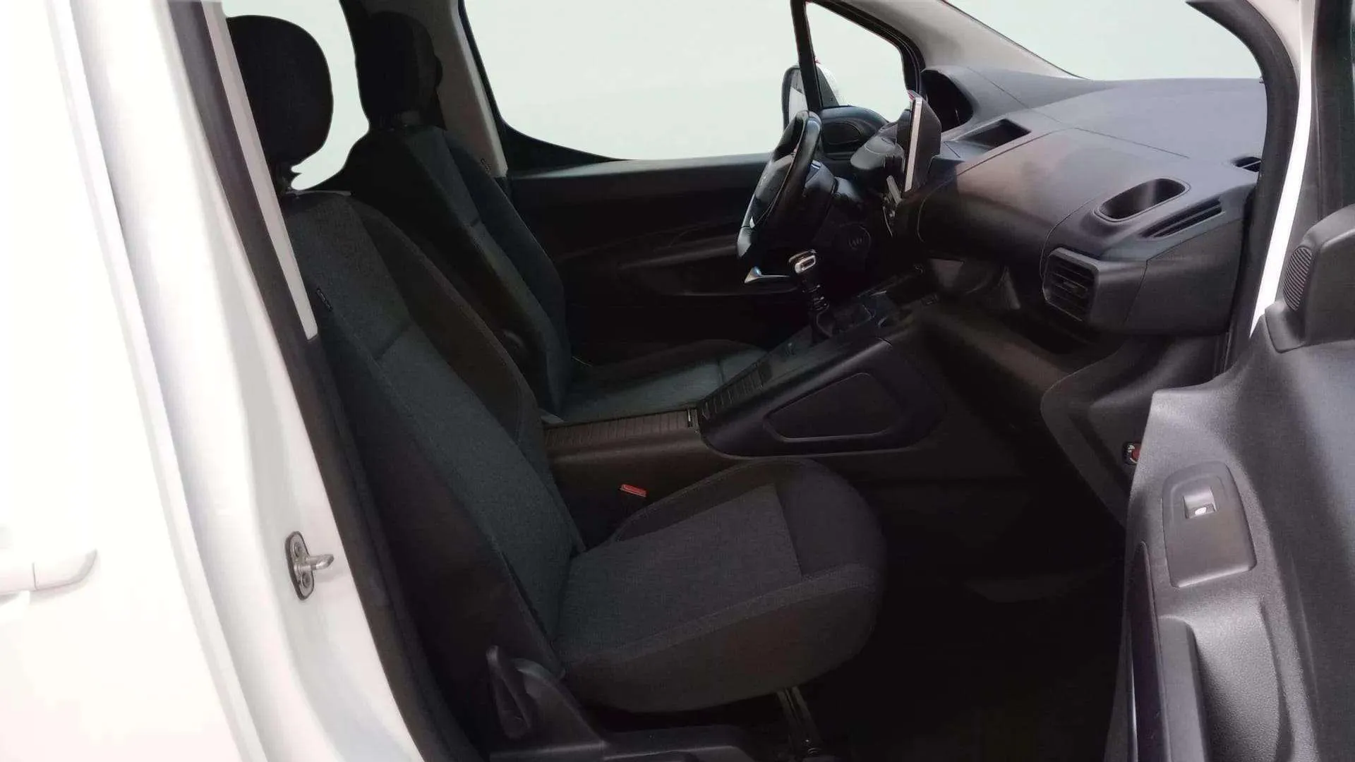 Peugeot Rifter Allure Standard BlueHDi - foto 9
