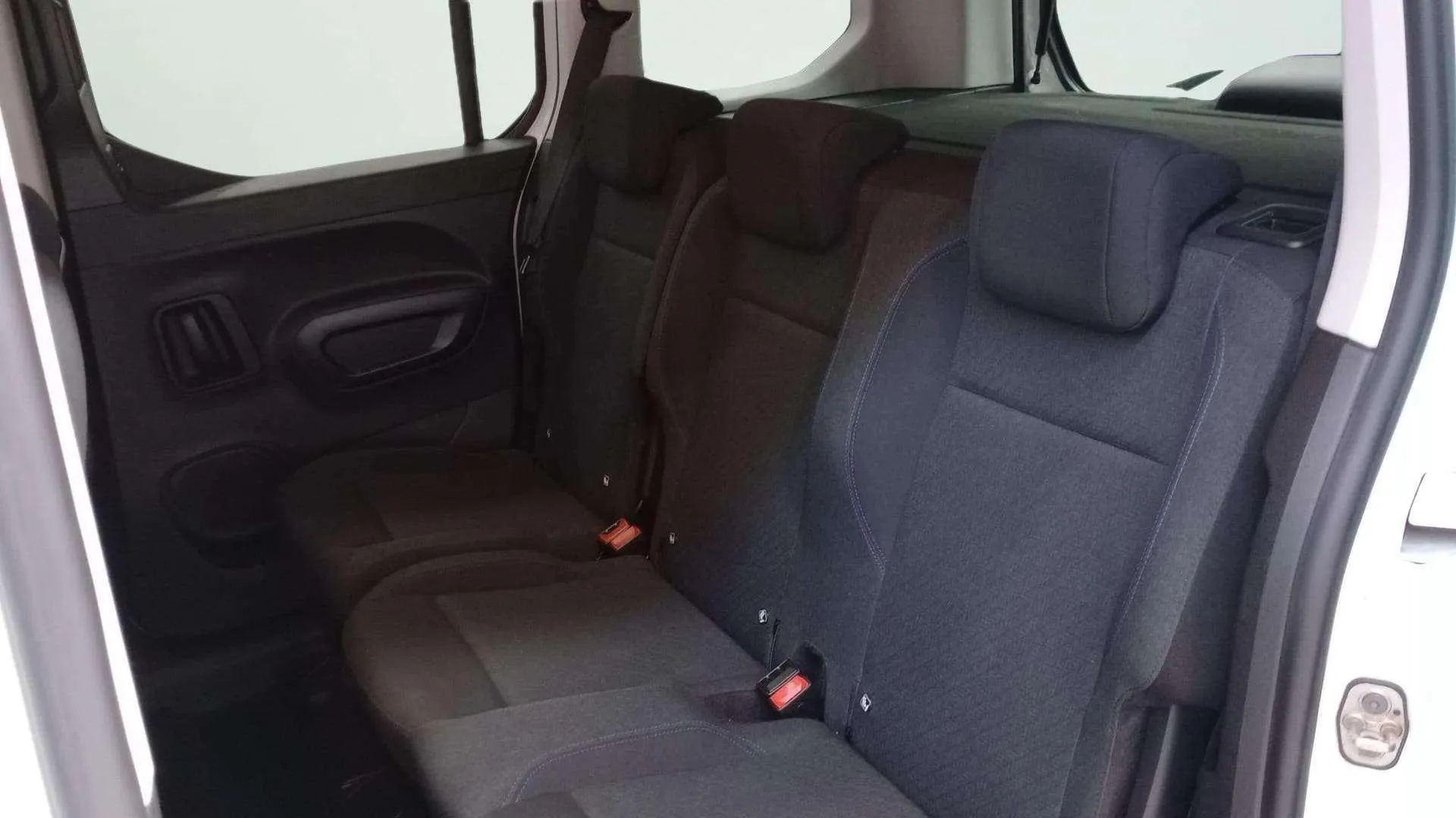 Peugeot Rifter Allure Standard BlueHDi - foto 10