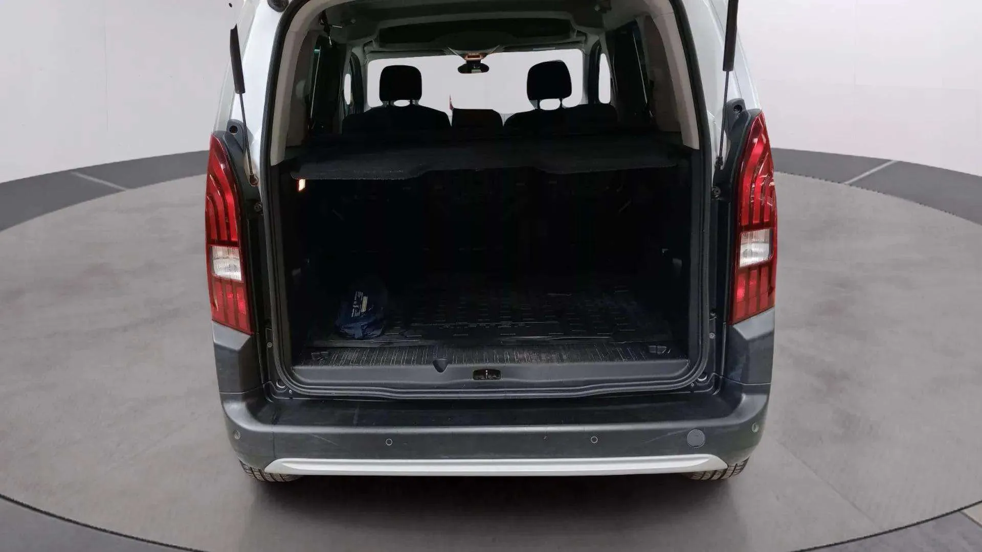 Peugeot Rifter Allure Standard BlueHDi - foto 12