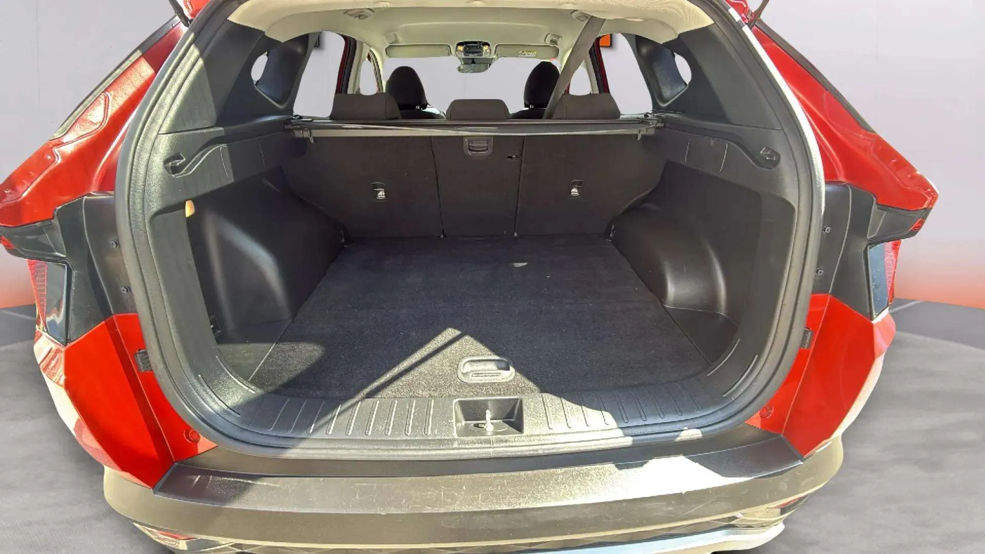 Hyundai Tucson 1.6 CRDi 48V Maxx - foto 26