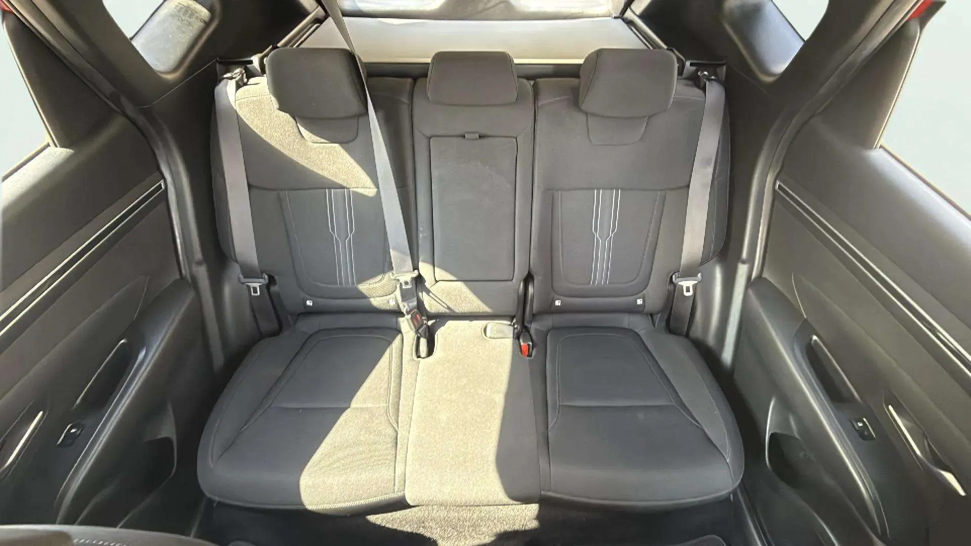 Hyundai Tucson 1.6 CRDi 48V Maxx - foto 25