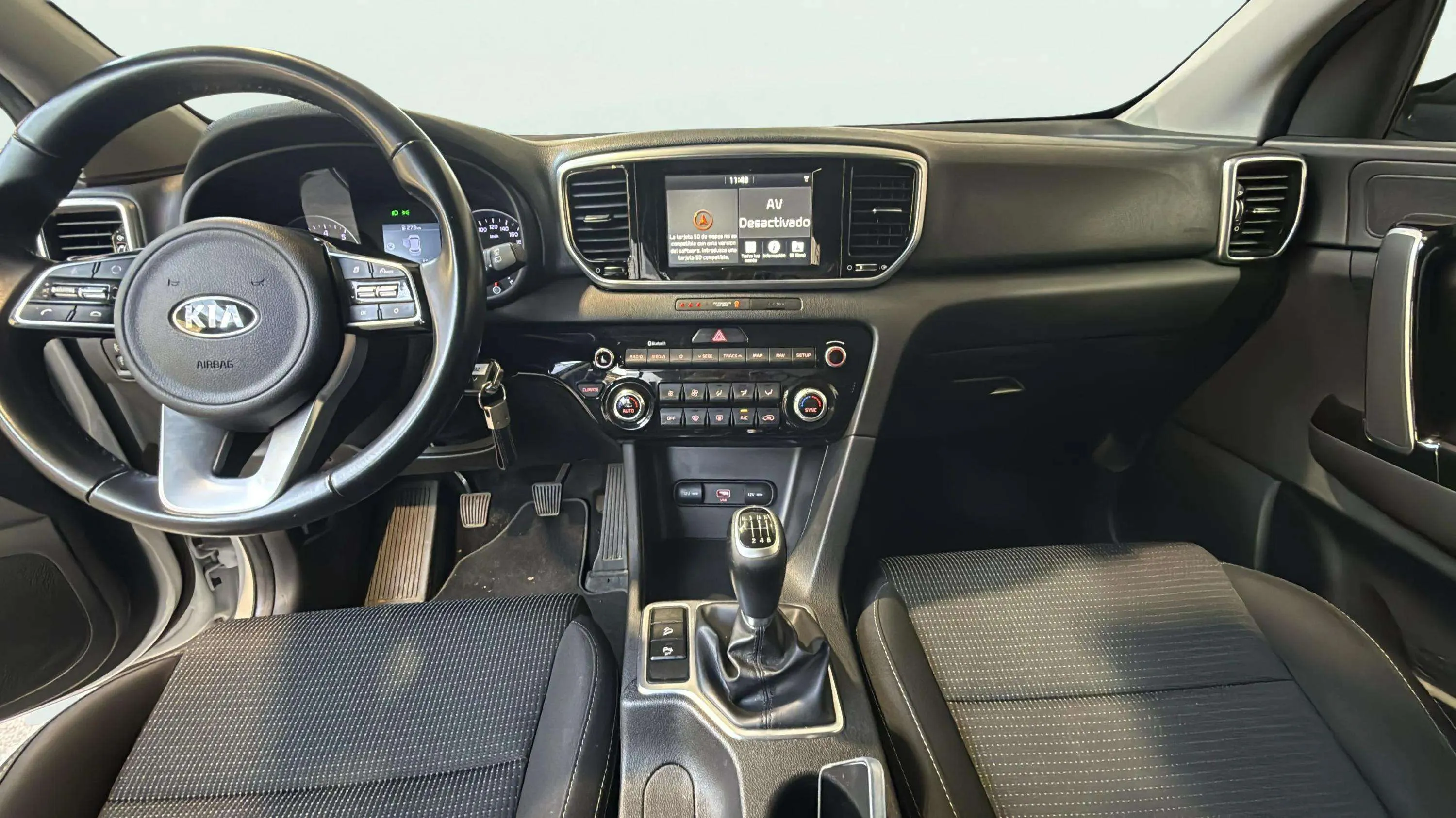 Kia Sportage 1.6 GDi Business 4x2 - foto 13