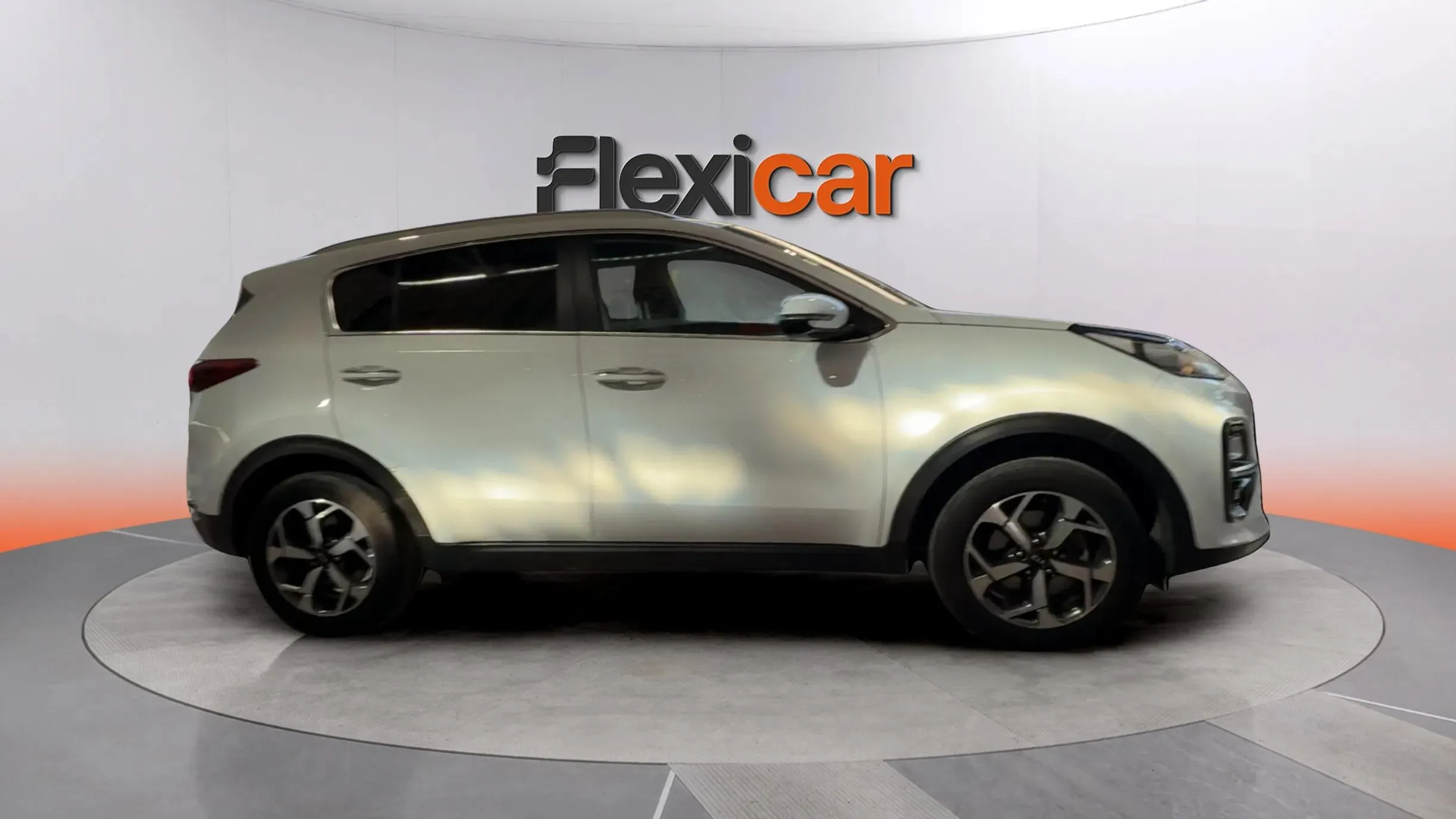 Kia Sportage 1.6 GDi Business 4x2 - foto 8