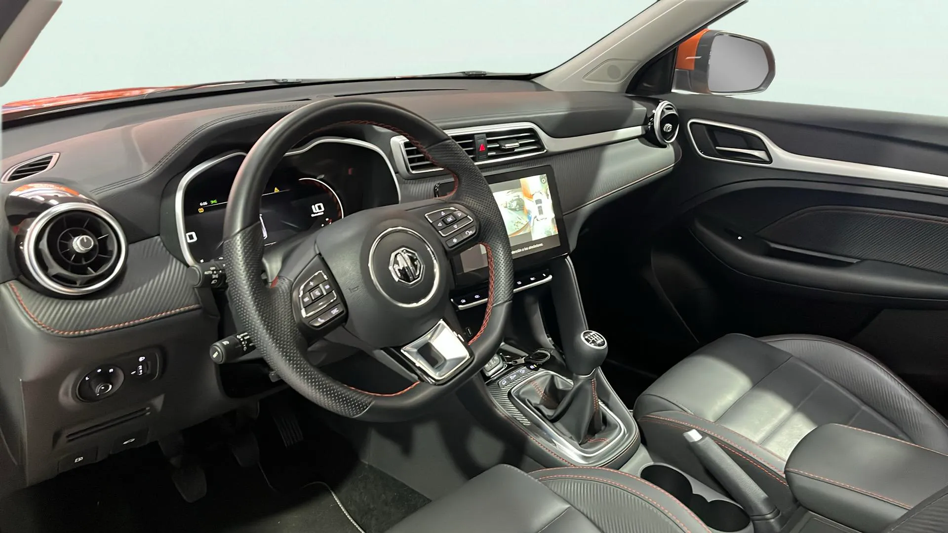 MG ZS 1.0T Luxury - foto 9