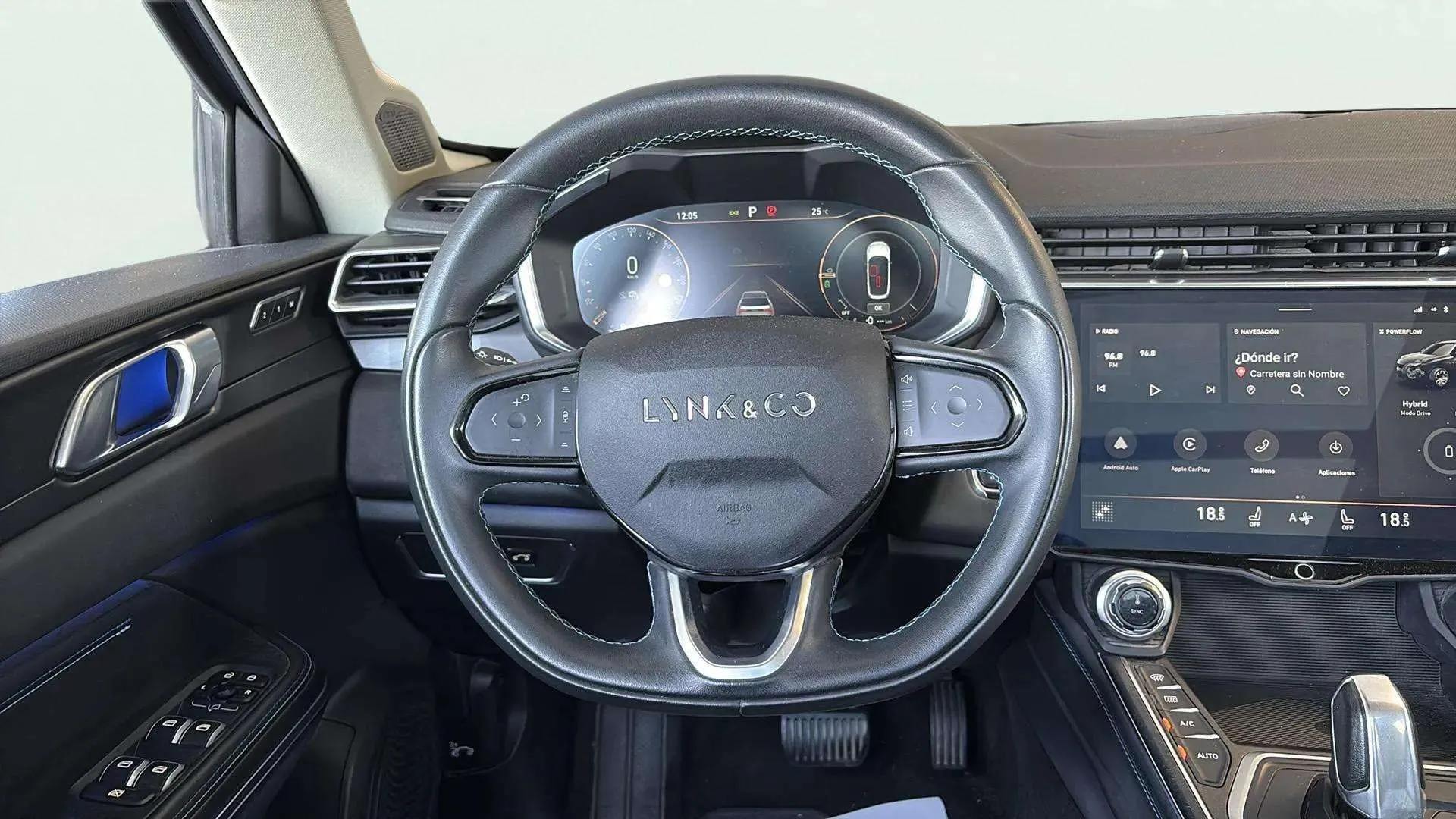 Lynk & Co 01 1.5 PHEV - foto 9