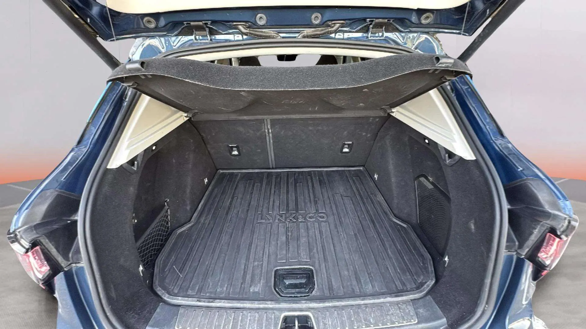 Lynk & Co 01 1.5 PHEV - foto 6
