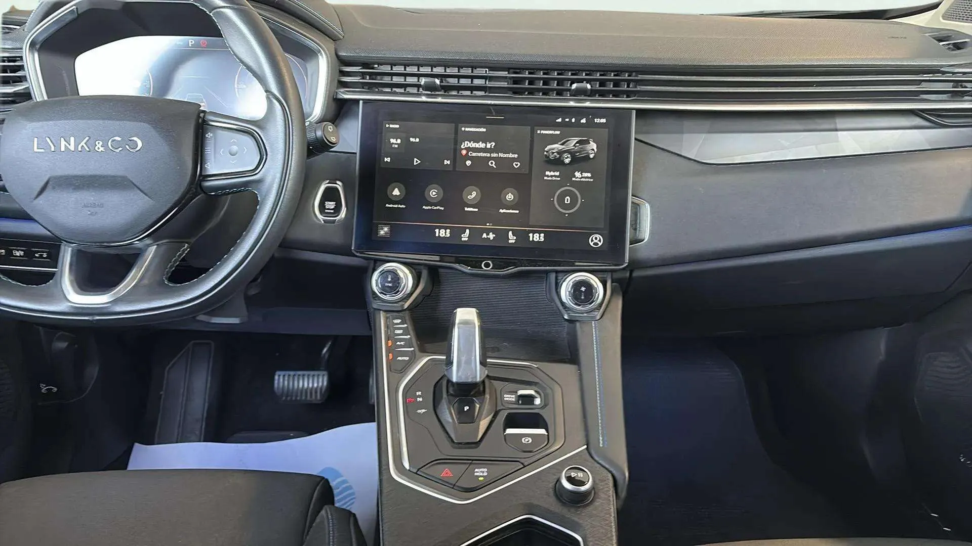Lynk & Co 01 1.5 PHEV - foto 8