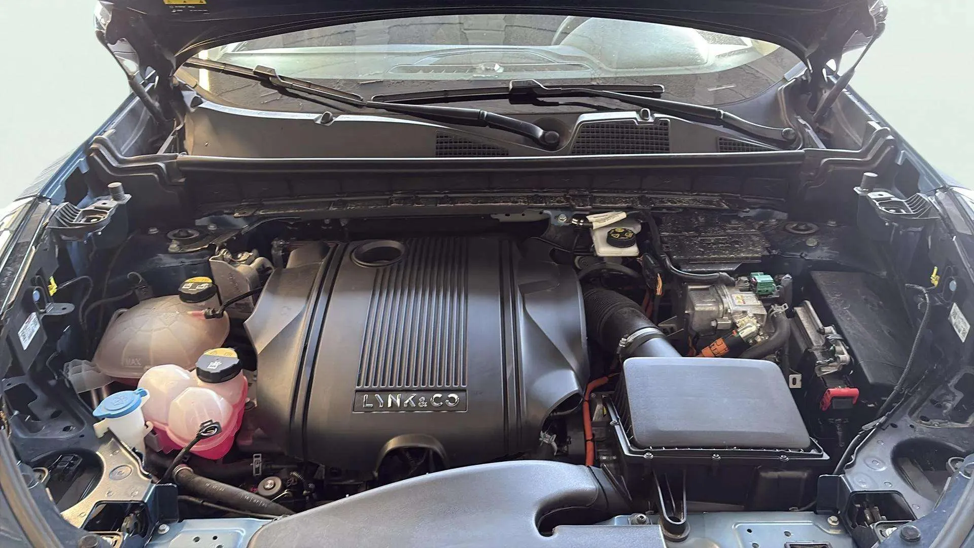 Lynk & Co 01 1.5 PHEV - foto 16