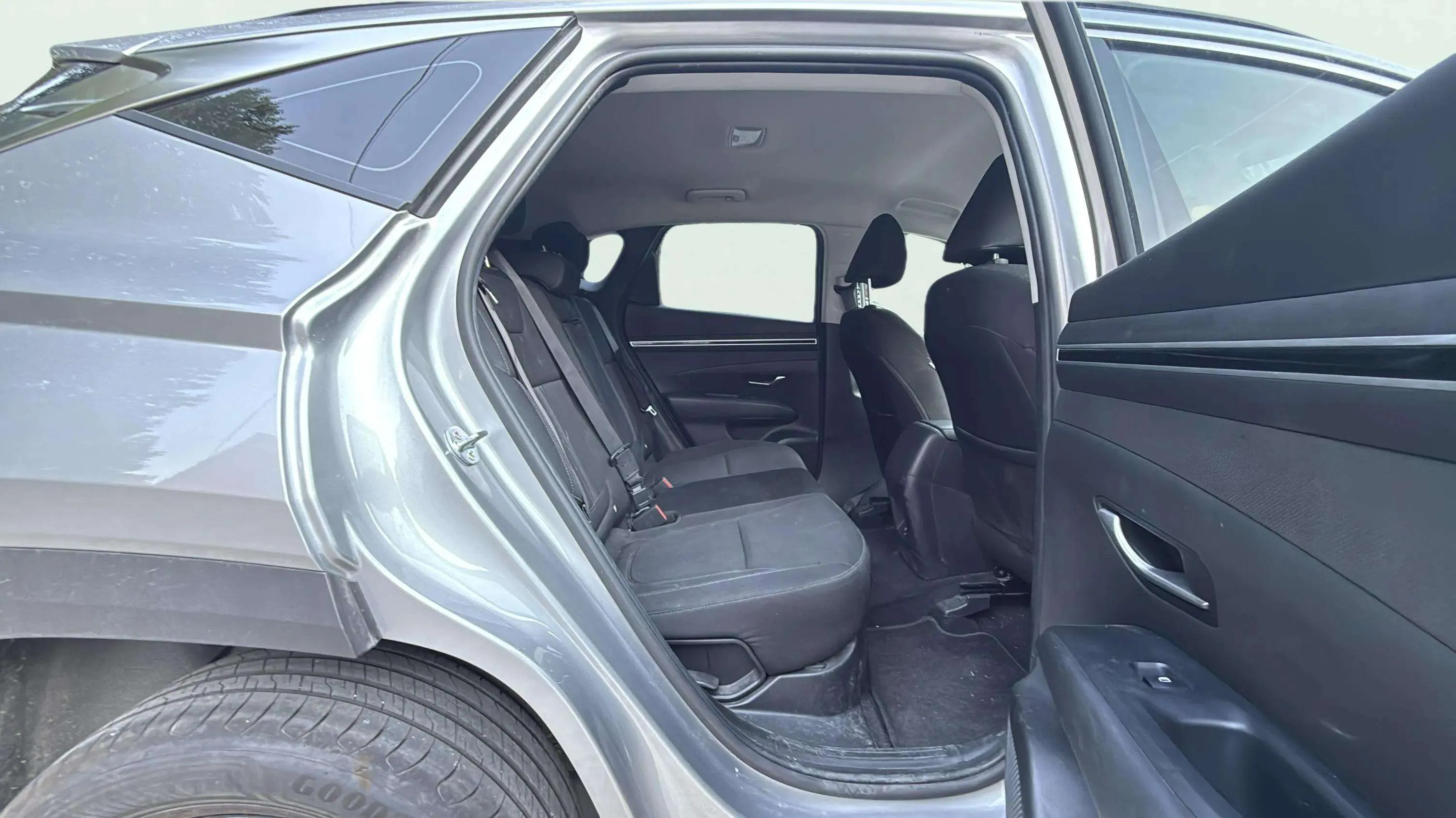 Hyundai Tucson 1.6 T-GDi 48V Style DCT 4x4 - foto 18