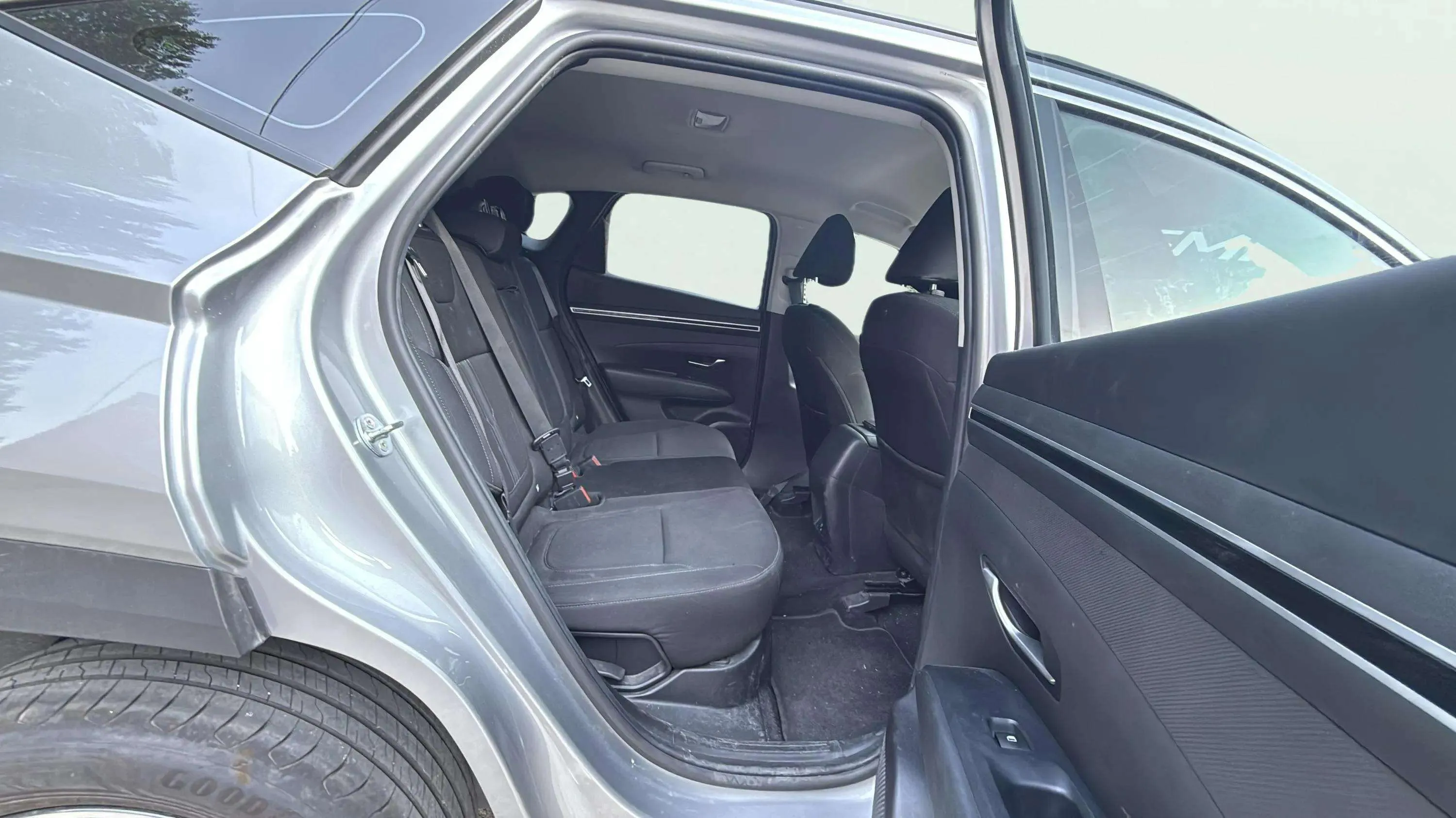 Hyundai Tucson 1.6 T-GDi 48V Style DCT 4x4 - foto 15