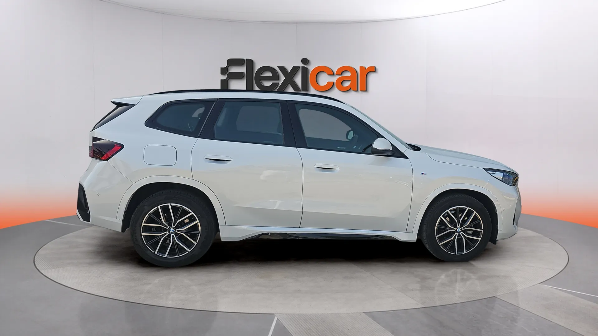 BMW X1 sDrive20d - foto 8