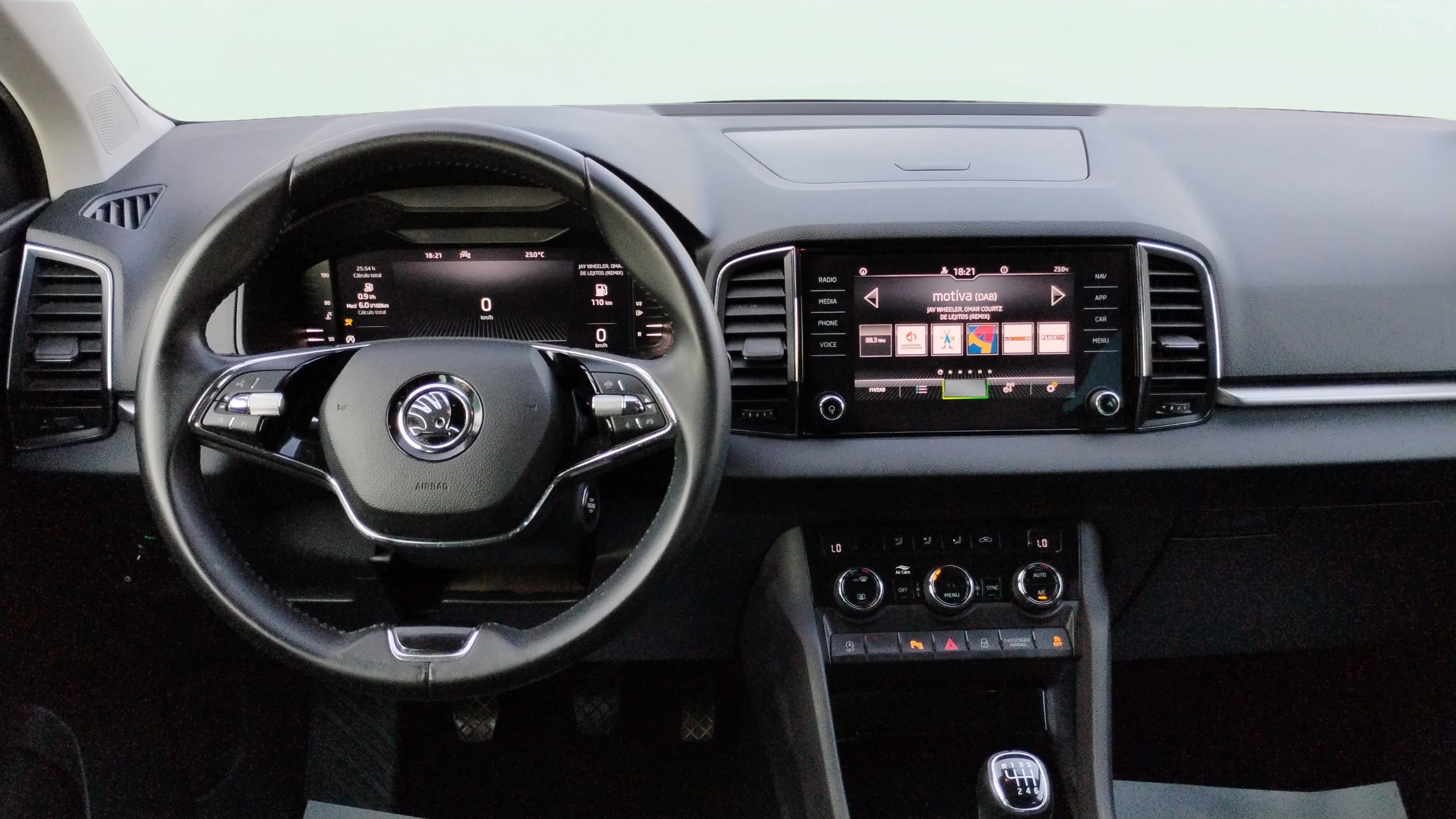 Škoda Karoq 2.0 TDI Ambition - foto 11
