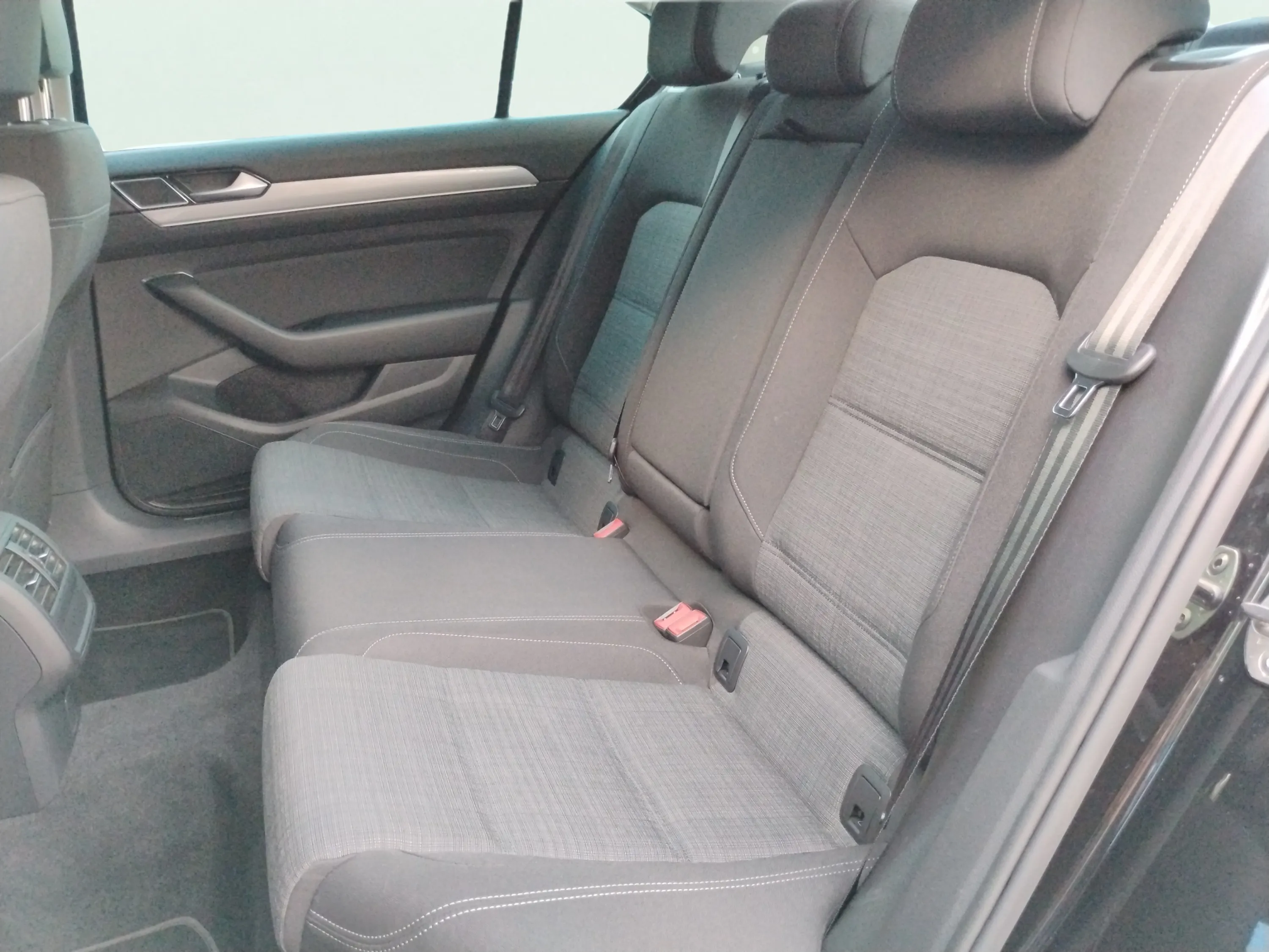 Volkswagen Passat Executive 2.0 TDI - foto 17
