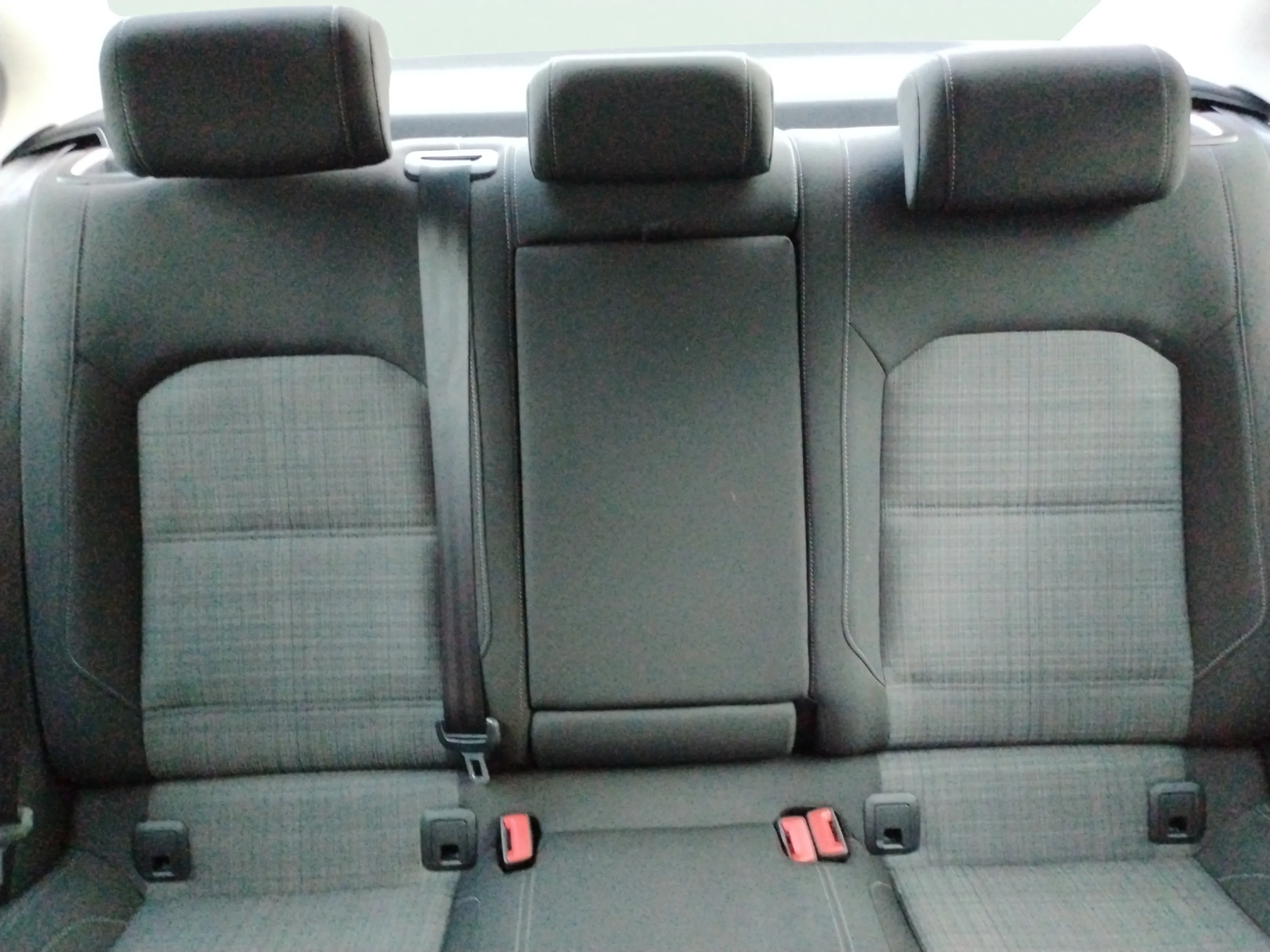 Volkswagen Passat Executive 2.0 TDI - foto 18