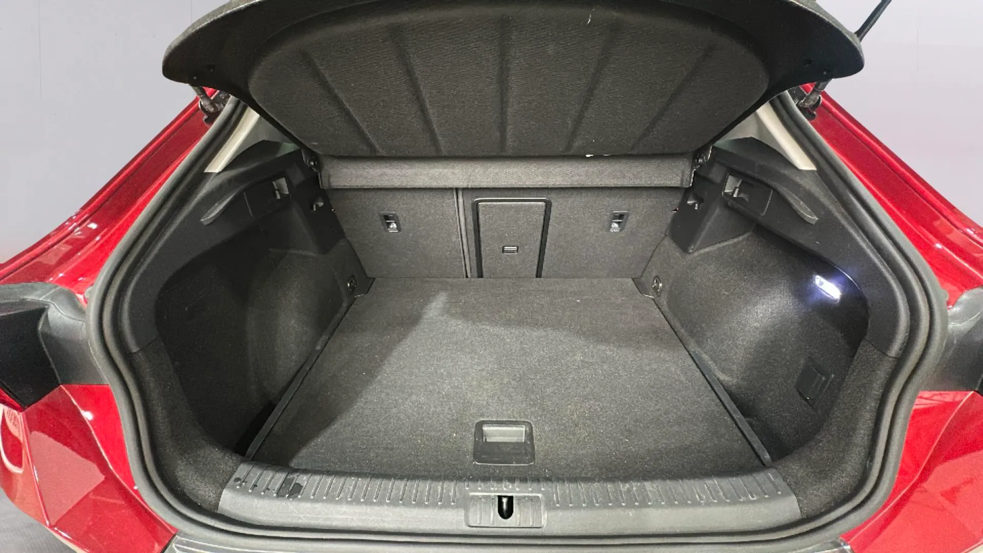 Cupra Formentor 1.5 TSI - foto 27