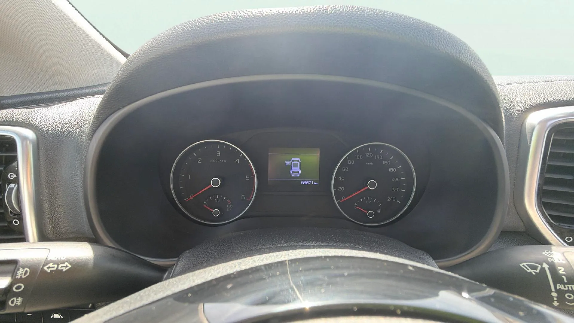 Kia Sportage 1.6 CRDi Concept 4x2 - foto 12