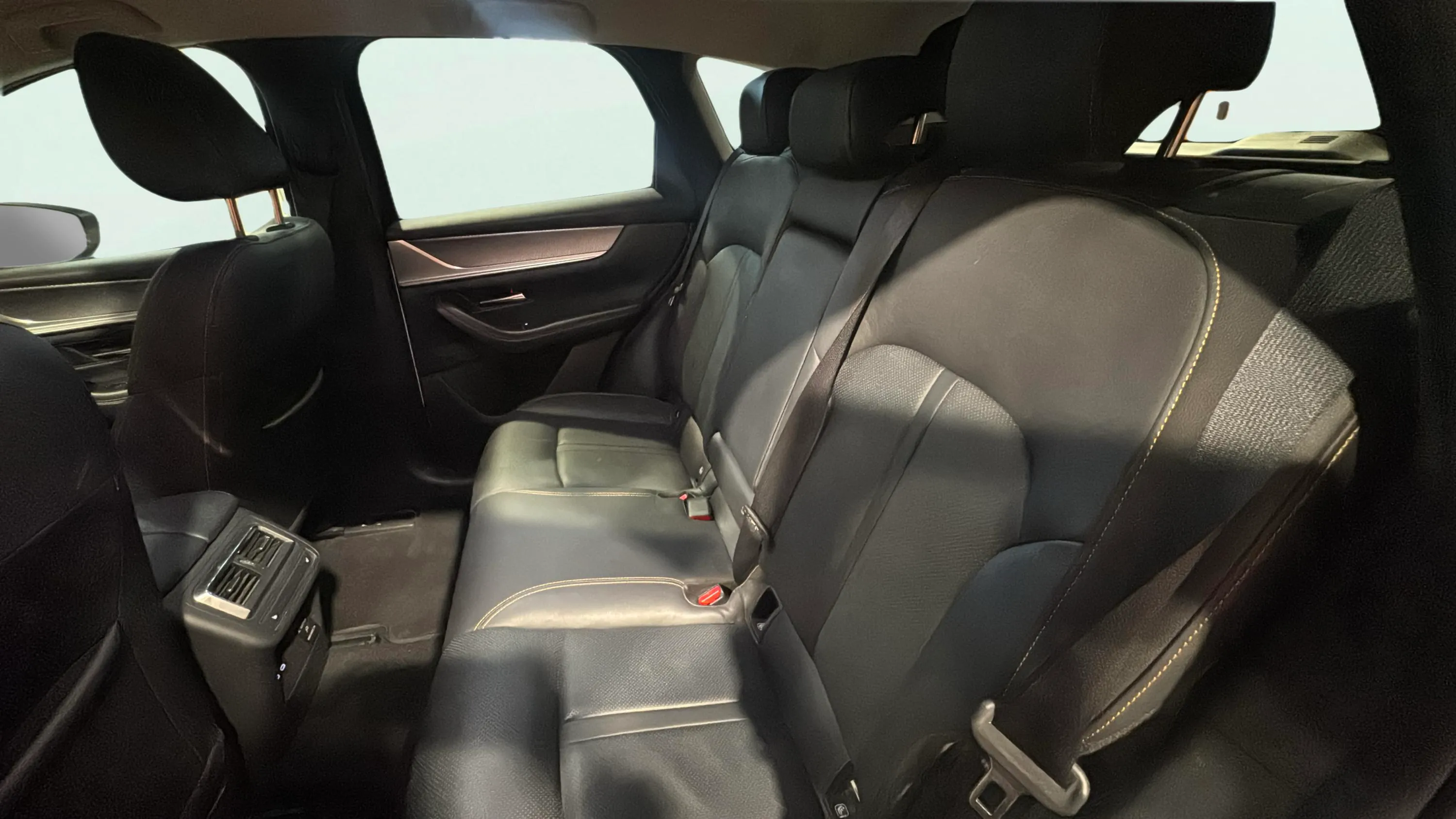Mazda CX-60 e-Skyac D MHEV 4WD Exclusive-Line - foto 28