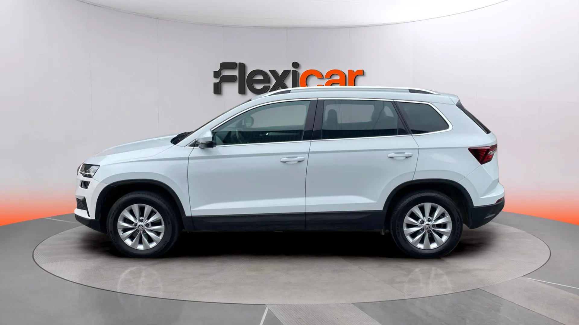 Škoda Karoq 2.0 TDI DSG 4x4 Ambition - foto 4
