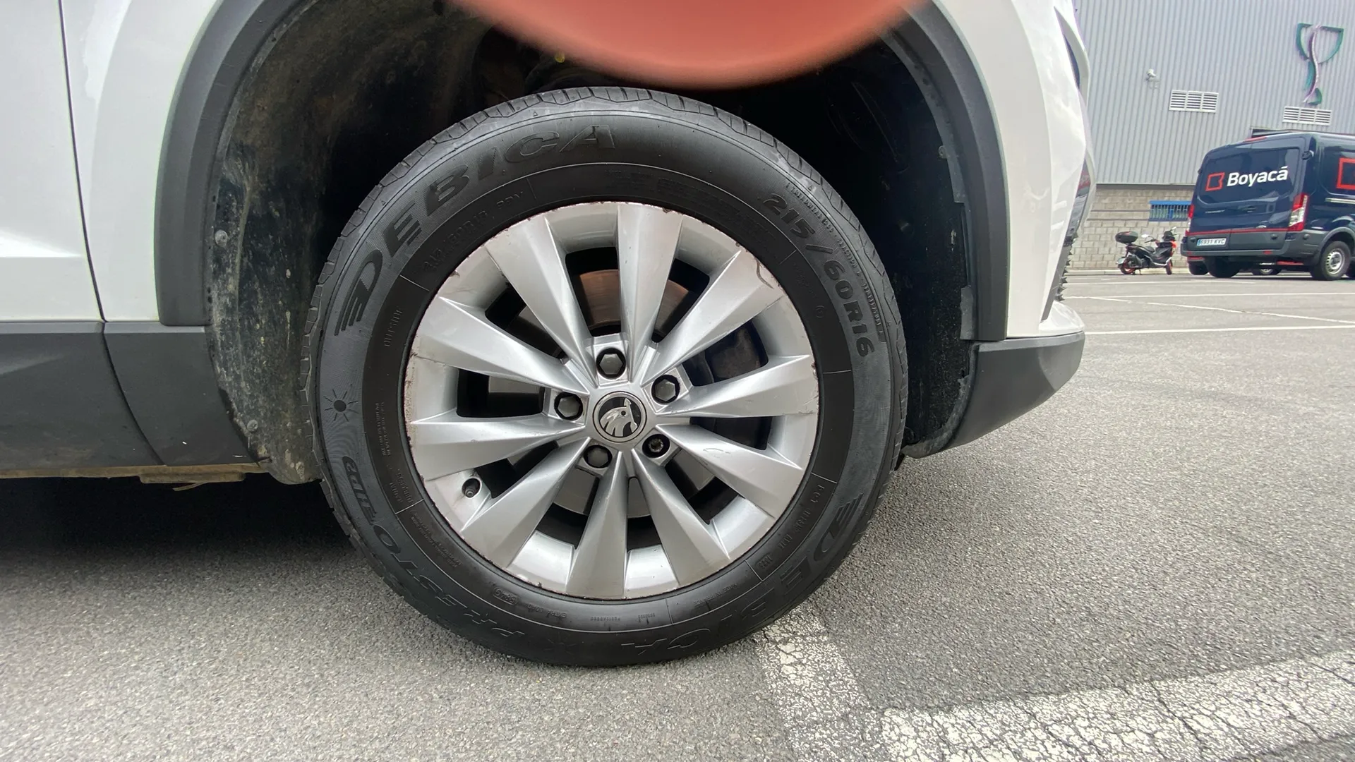 Škoda Karoq 2.0 TDI DSG 4x4 Ambition - foto 26