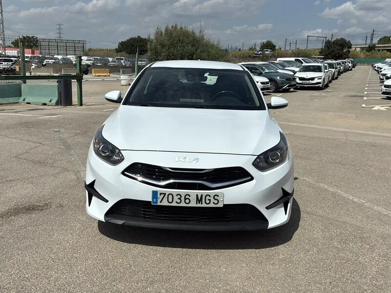 Kia XCeed 2021 berlina con porton 1.0 T-GDi Drive - foto 7
