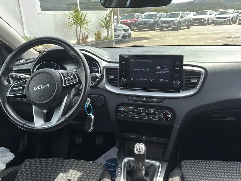 Kia XCeed 2021 berlina con porton 1.0 T-GDi Drive - foto 36