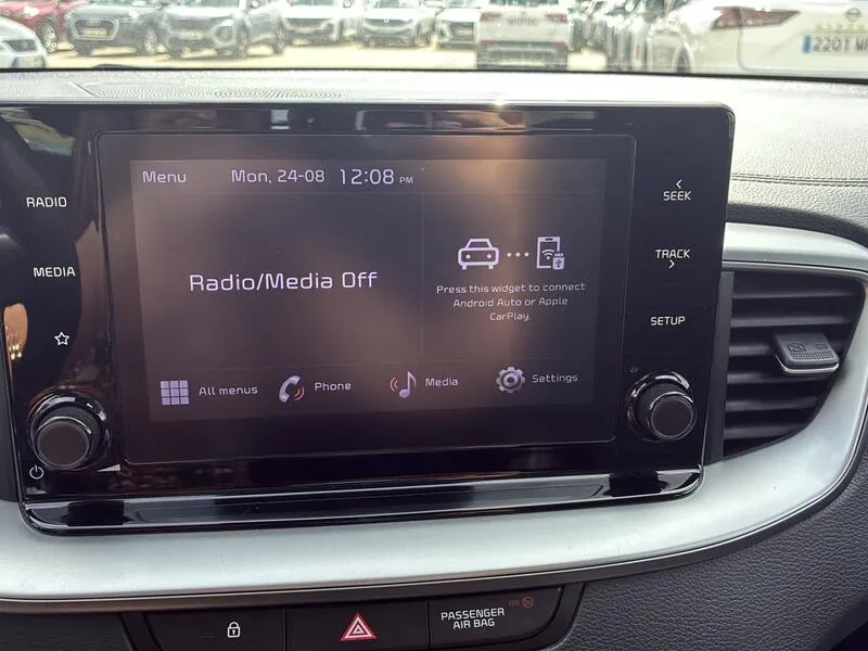 Kia XCeed 2021 berlina con porton 1.0 T-GDi Drive - foto 27