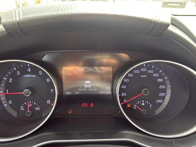Kia XCeed 2021 berlina con porton 1.0 T-GDi Drive - foto 17