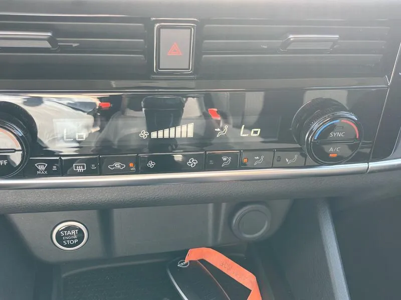 Nissan Qashqai mHEV 4x2 Acenta - foto 37