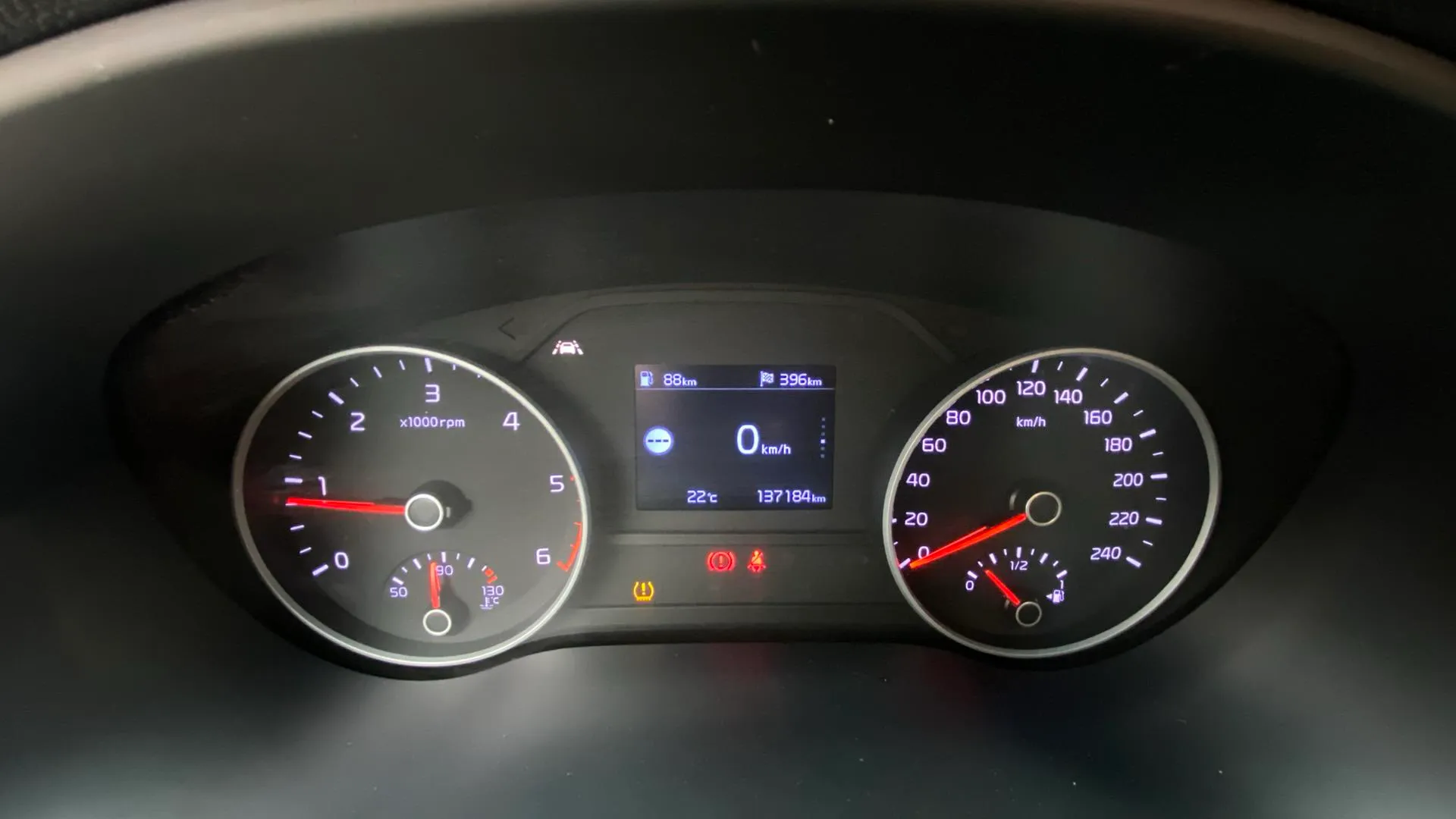 Kia Sportage 1.6 MHEV Black Edition 4x2 - foto 12