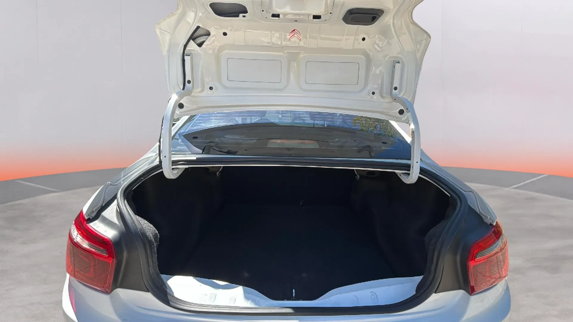 Citroën C-Elysée BlueHDi Shine - foto 10