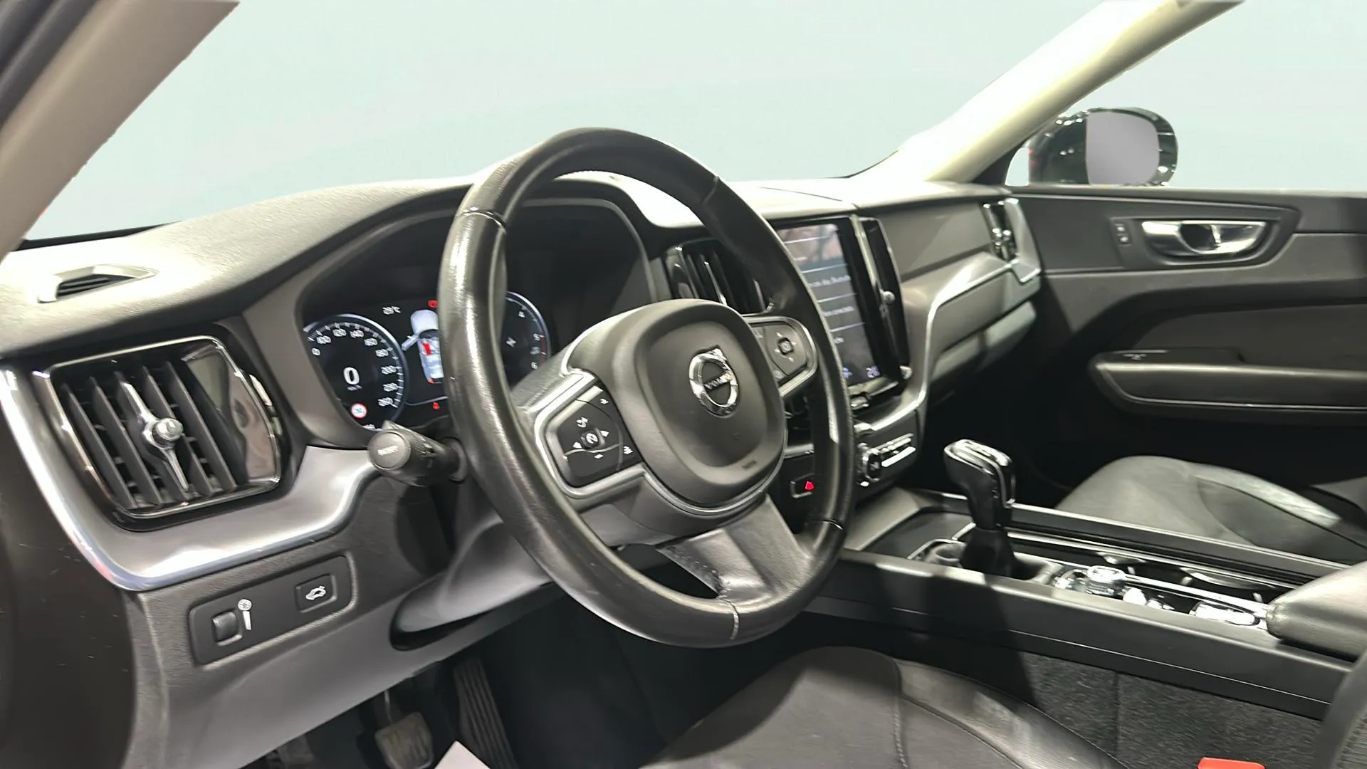 Volvo XC60 2.0 D3 Inscription - foto 16