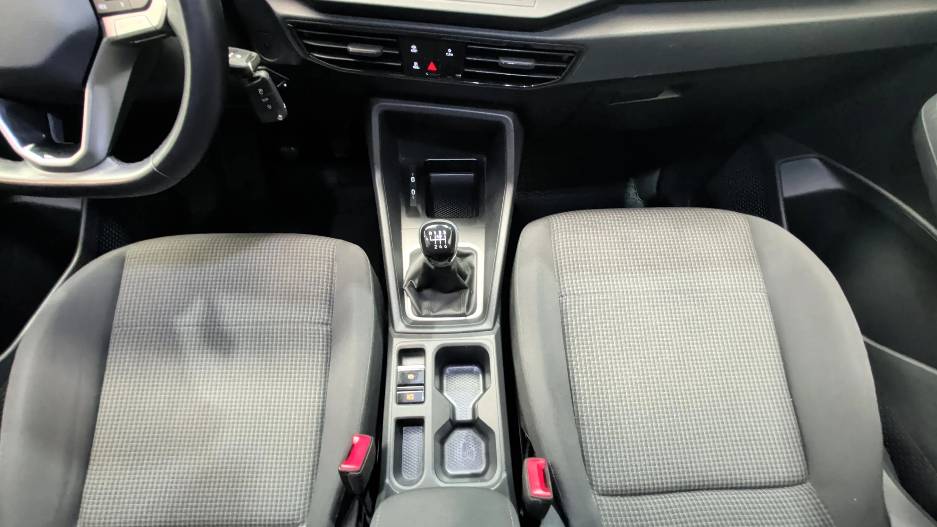 Volkswagen Caddy Maxi Origin 2.0 TDI - foto 21