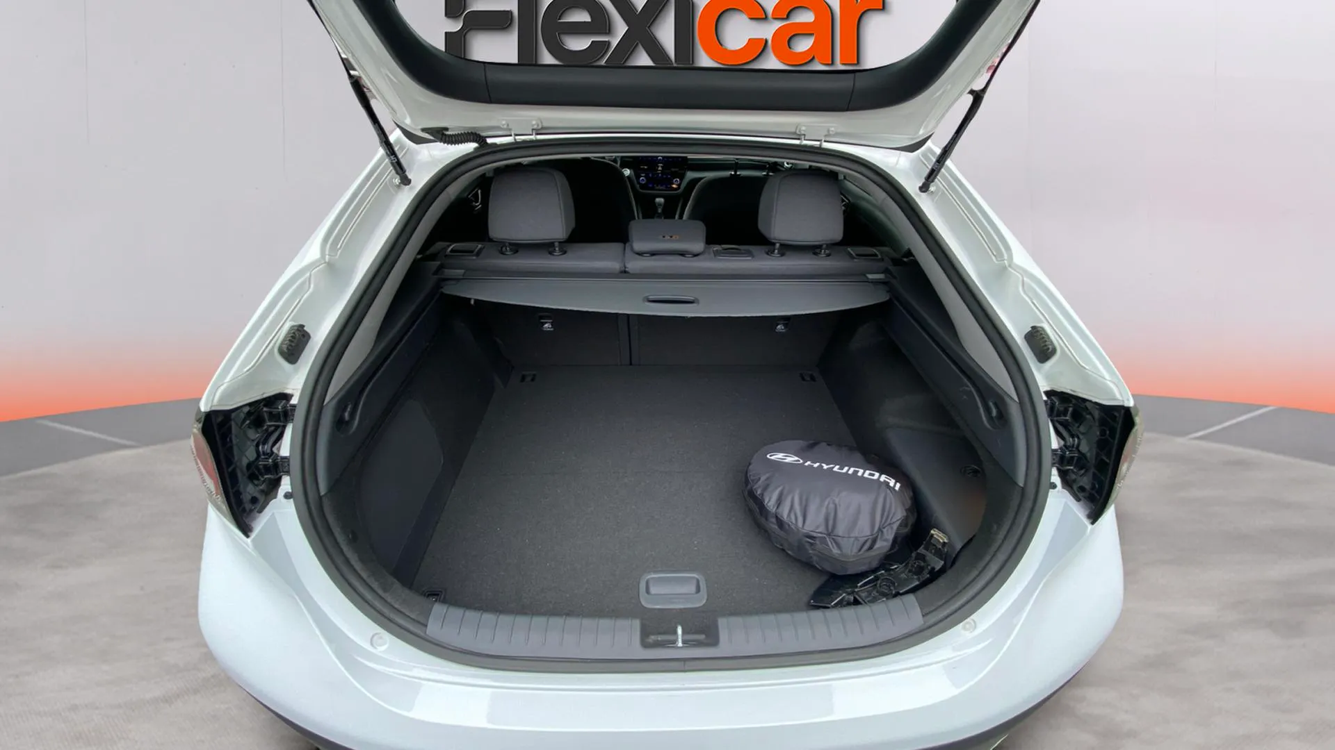 Hyundai Ioniq 1.6 GDI PHEV Tecno DT - foto 9