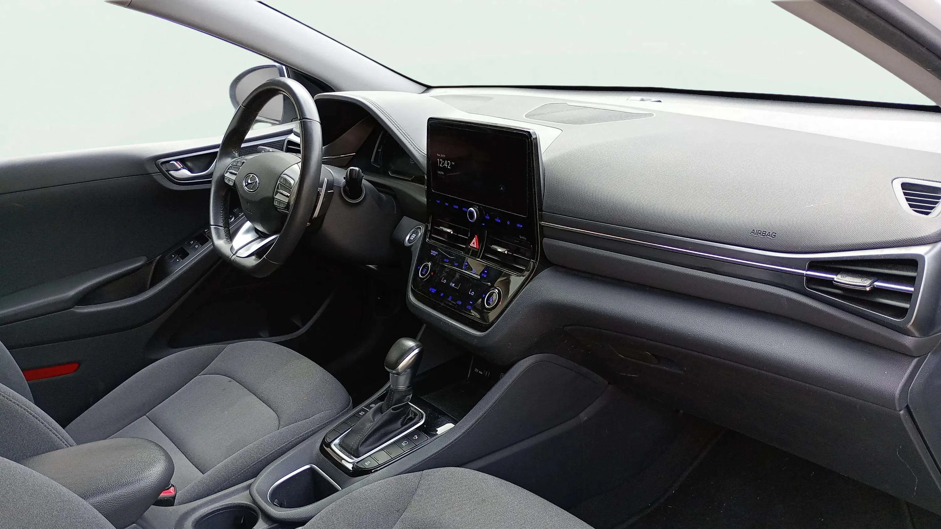 Hyundai Ioniq 1.6 GDI PHEV Tecno DT - foto 10
