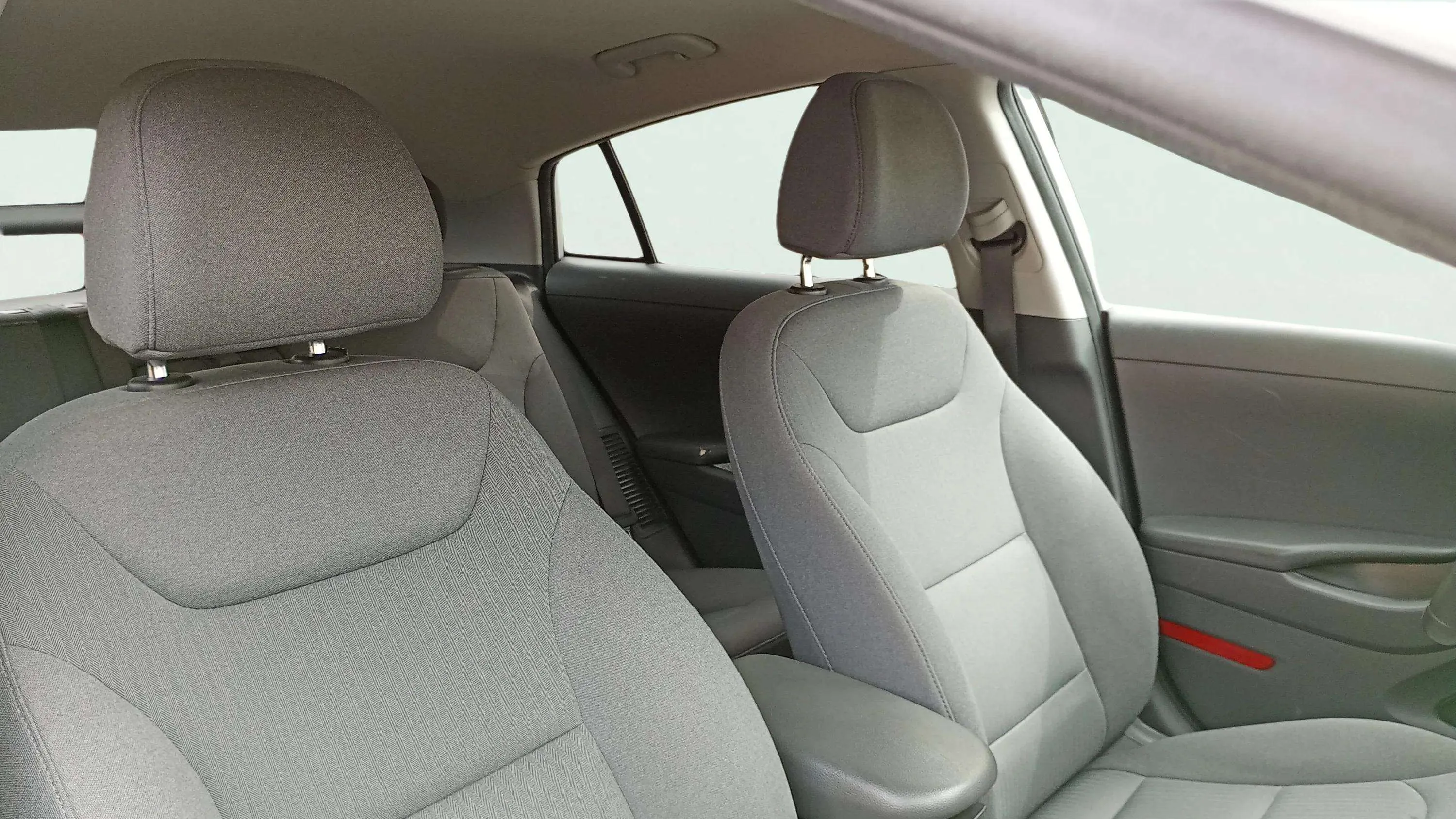 Hyundai Ioniq 1.6 GDI PHEV Tecno DT - foto 13