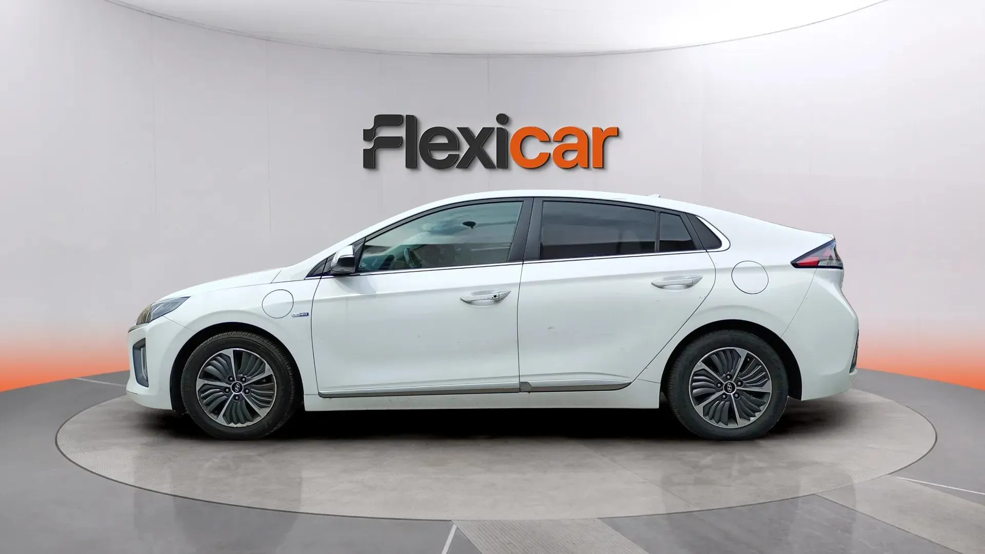 Hyundai Ioniq 1.6 GDI PHEV Tecno DT - foto 4
