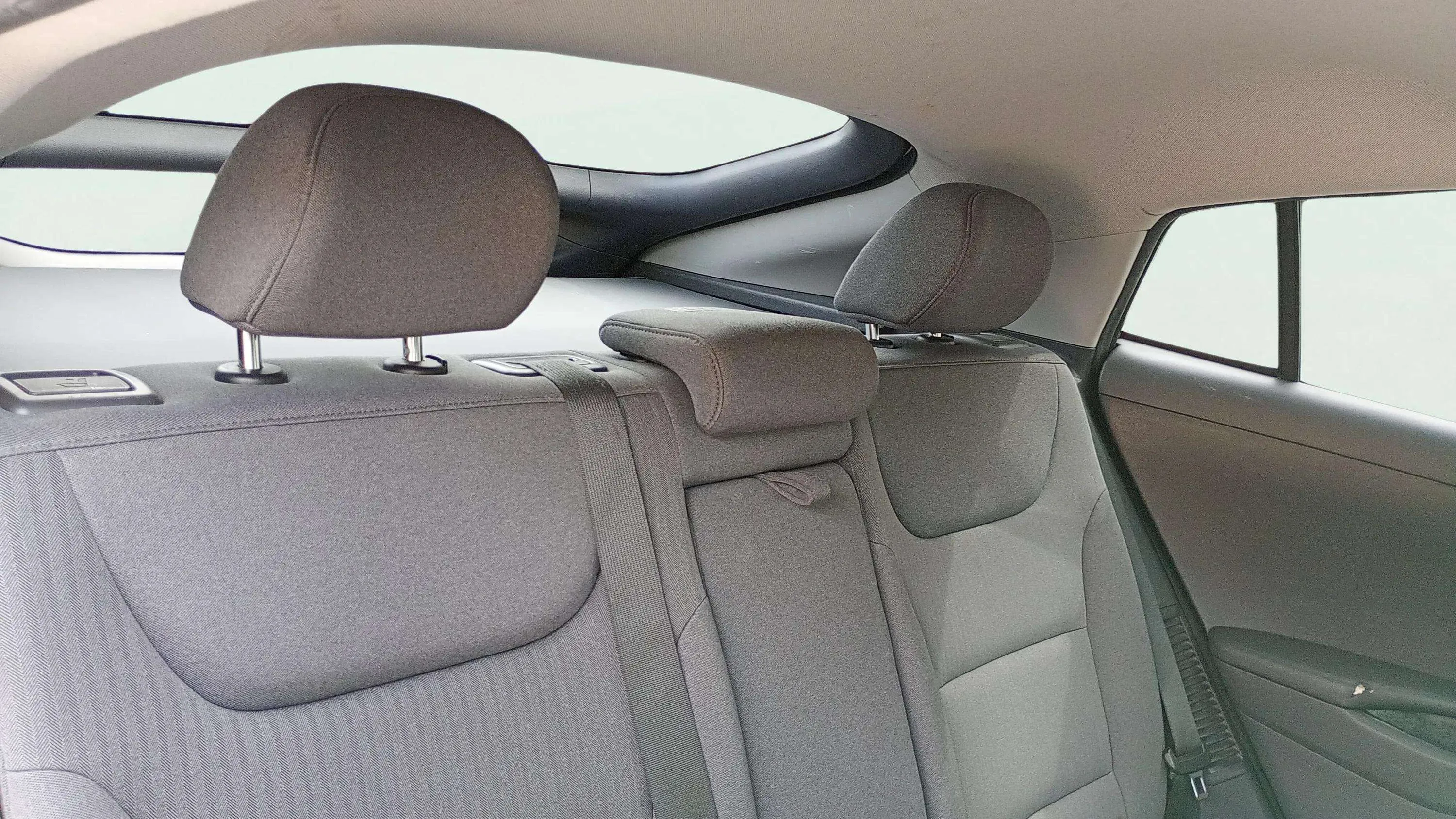 Hyundai Ioniq 1.6 GDI PHEV Tecno DT - foto 14