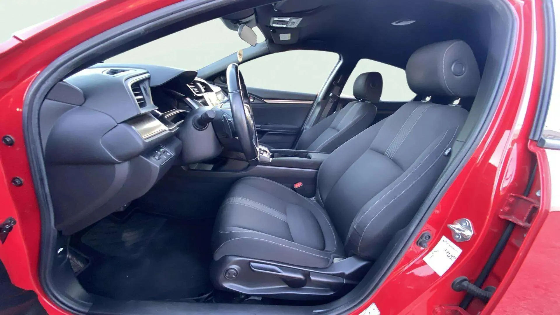 Honda Civic 1.0 I-VTEC Turbo CVT Elegance NAV - foto 16