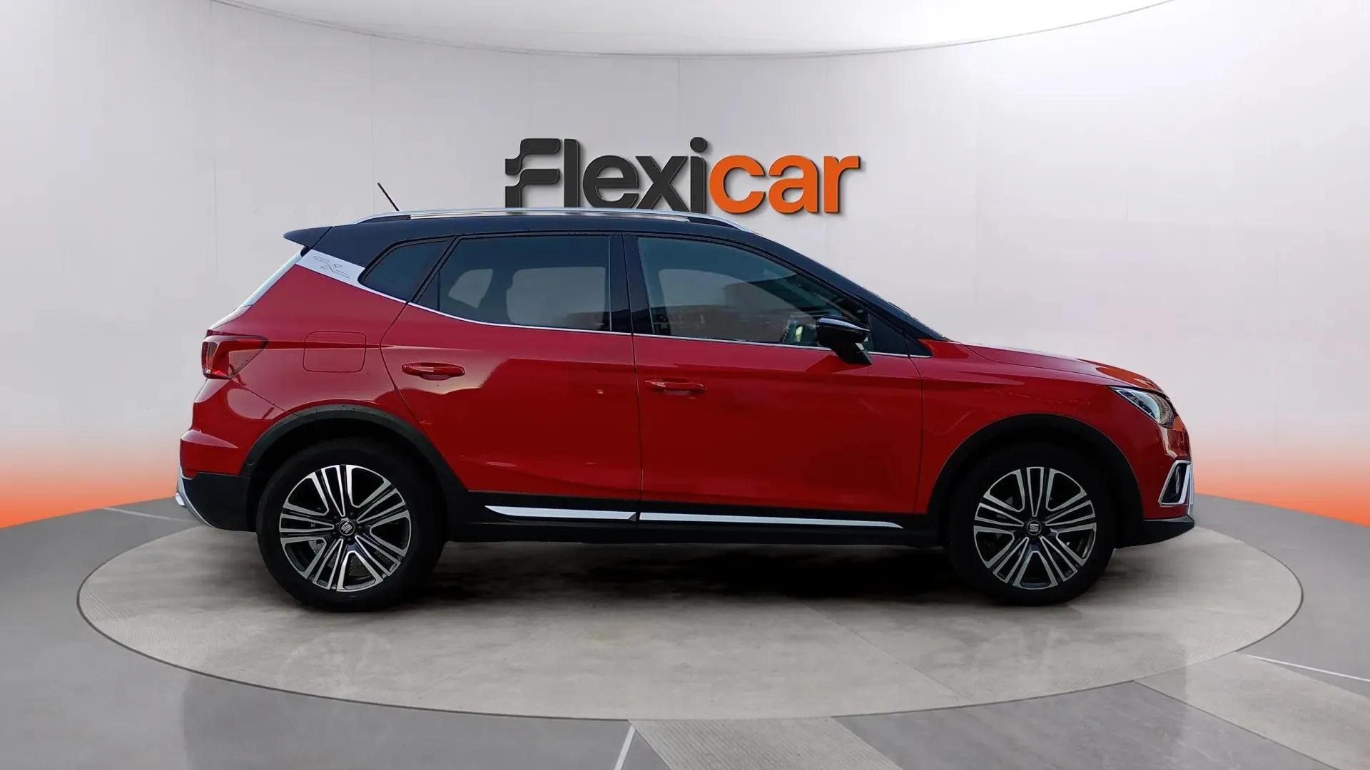 SEAT Arona 1.0 TSI Xcellence Ecomotive - foto 2