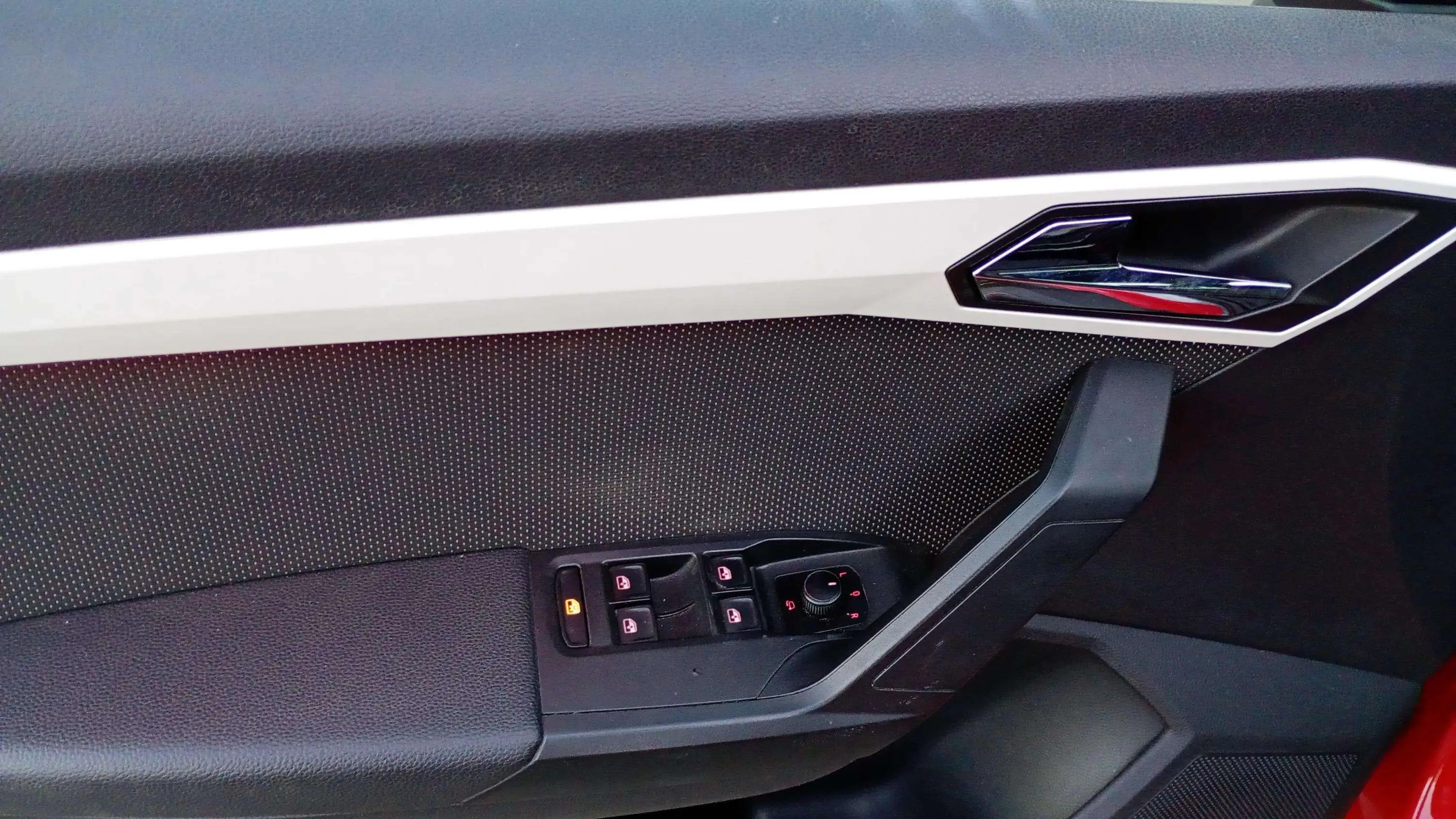 SEAT Arona 1.0 TSI Xcellence Ecomotive - foto 17