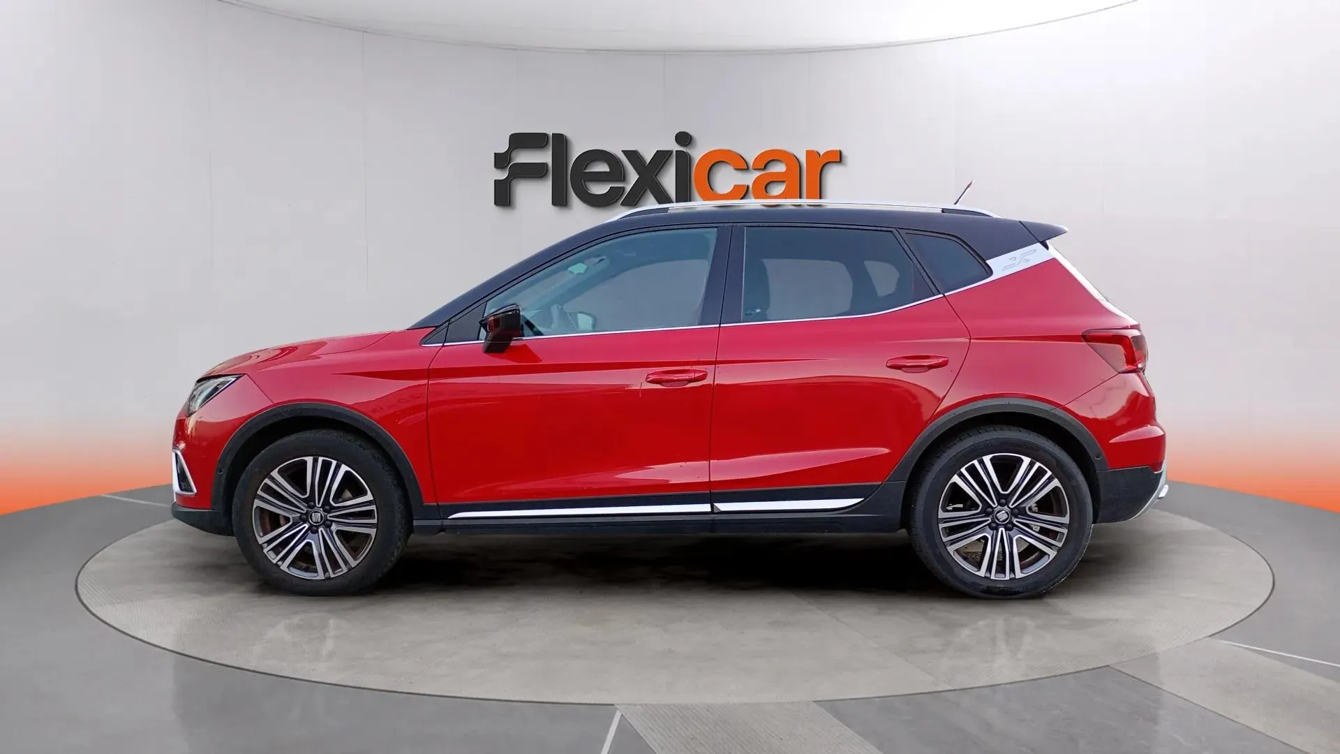 SEAT Arona 1.0 TSI Xcellence Ecomotive - foto 4