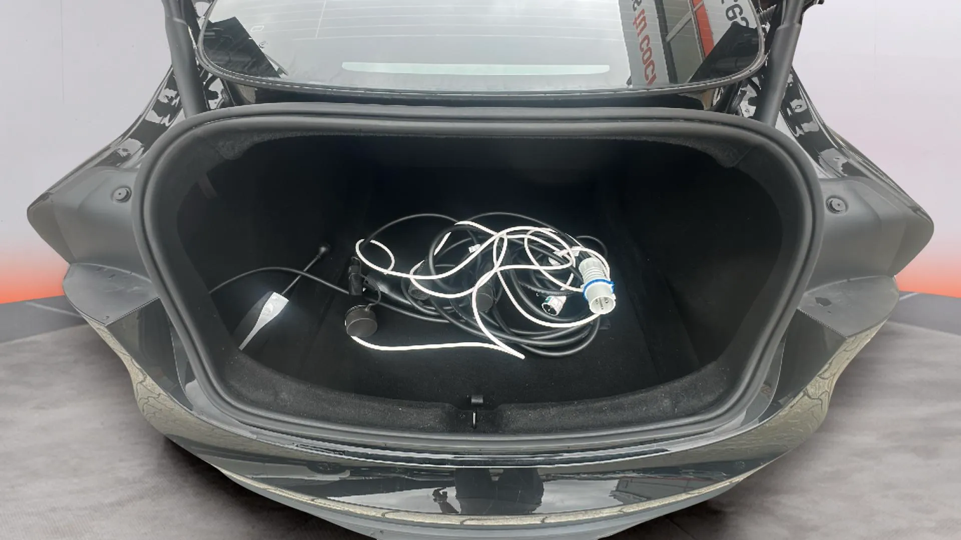 Tesla Model 3 RWD - foto 9