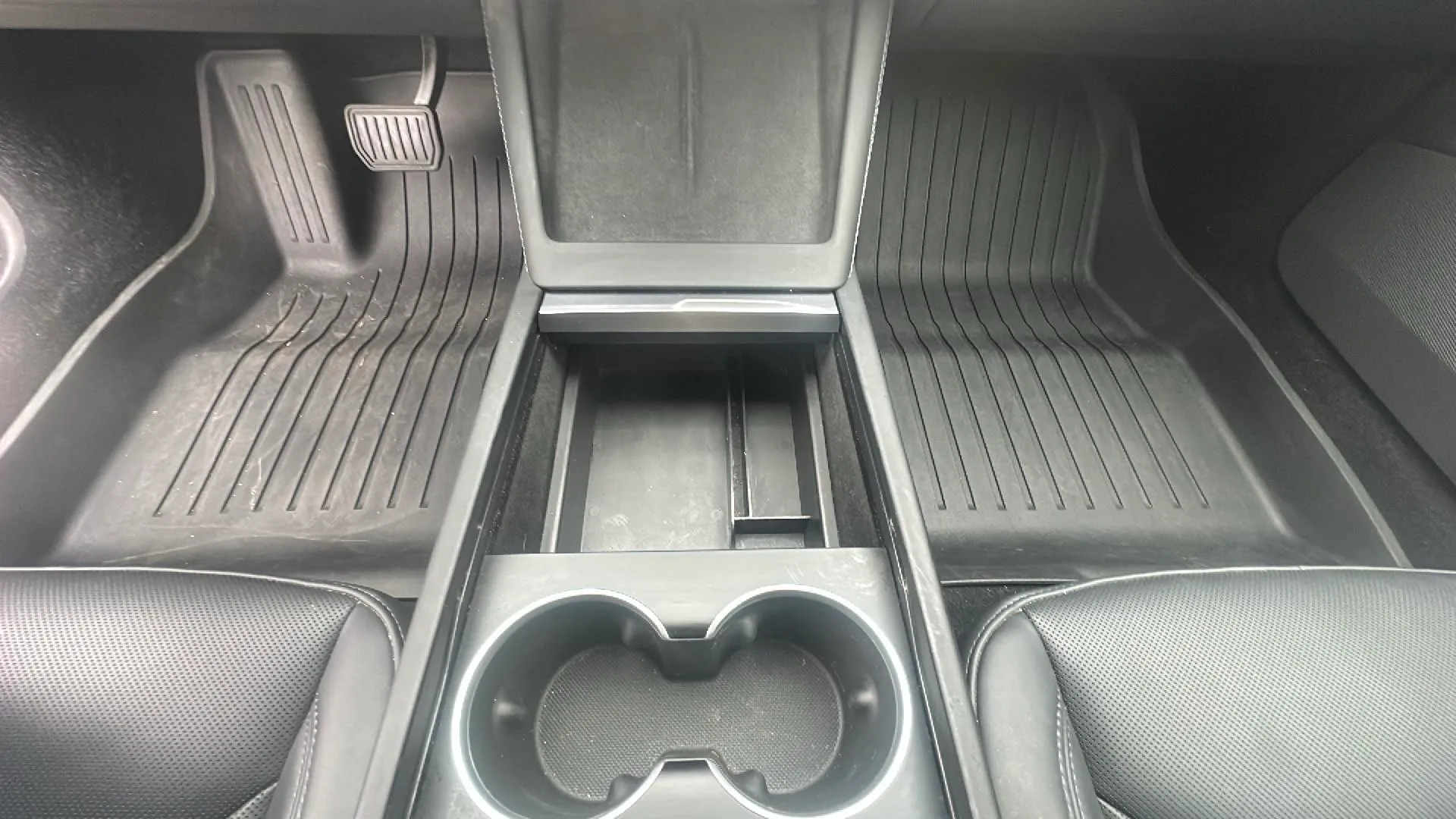 Tesla Model 3 RWD - foto 20
