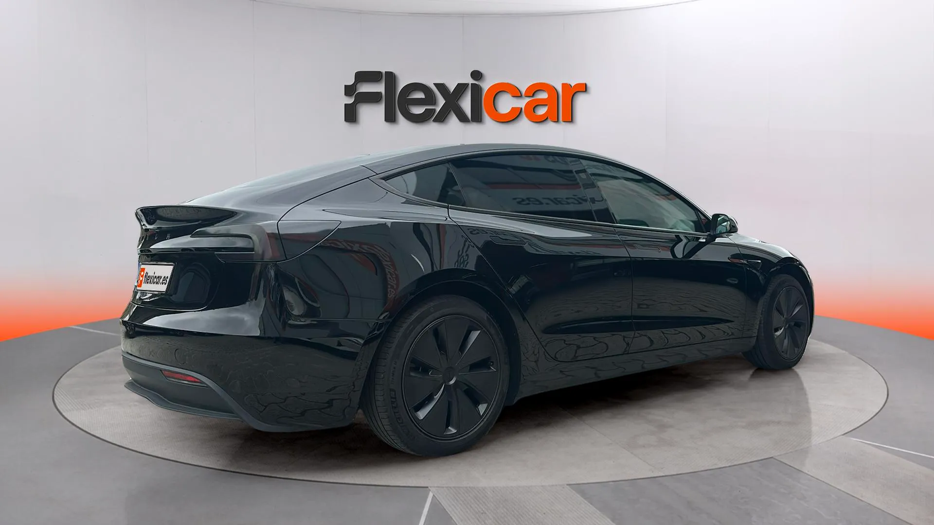 Tesla Model 3 RWD - foto 7
