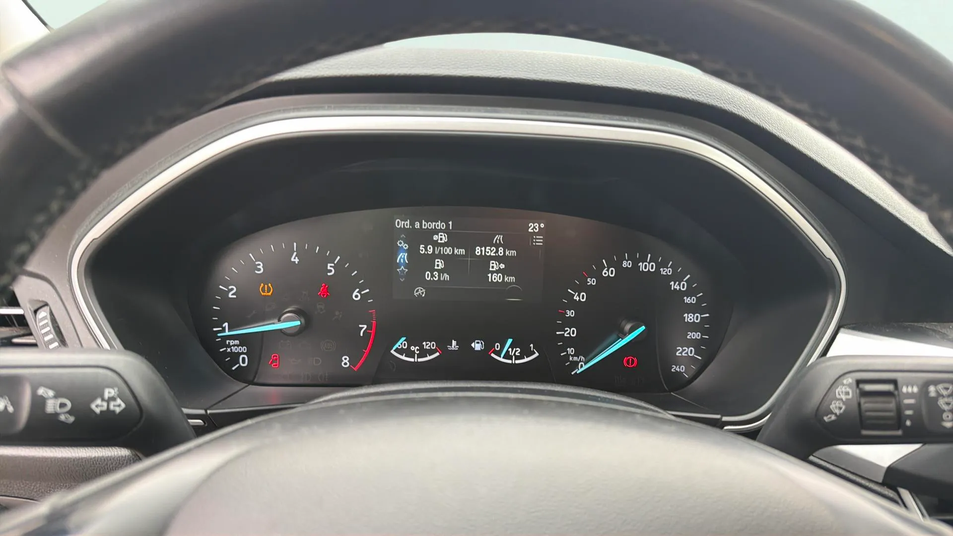 Ford Focus 1.0 EcoBoost MHEV Trend+ - foto 17