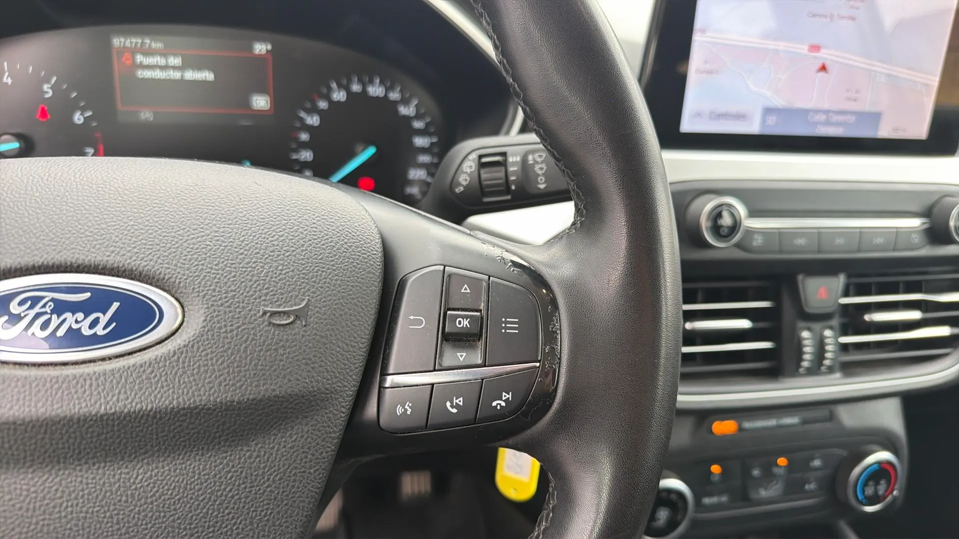 Ford Focus 1.0 EcoBoost MHEV Trend+ - foto 15