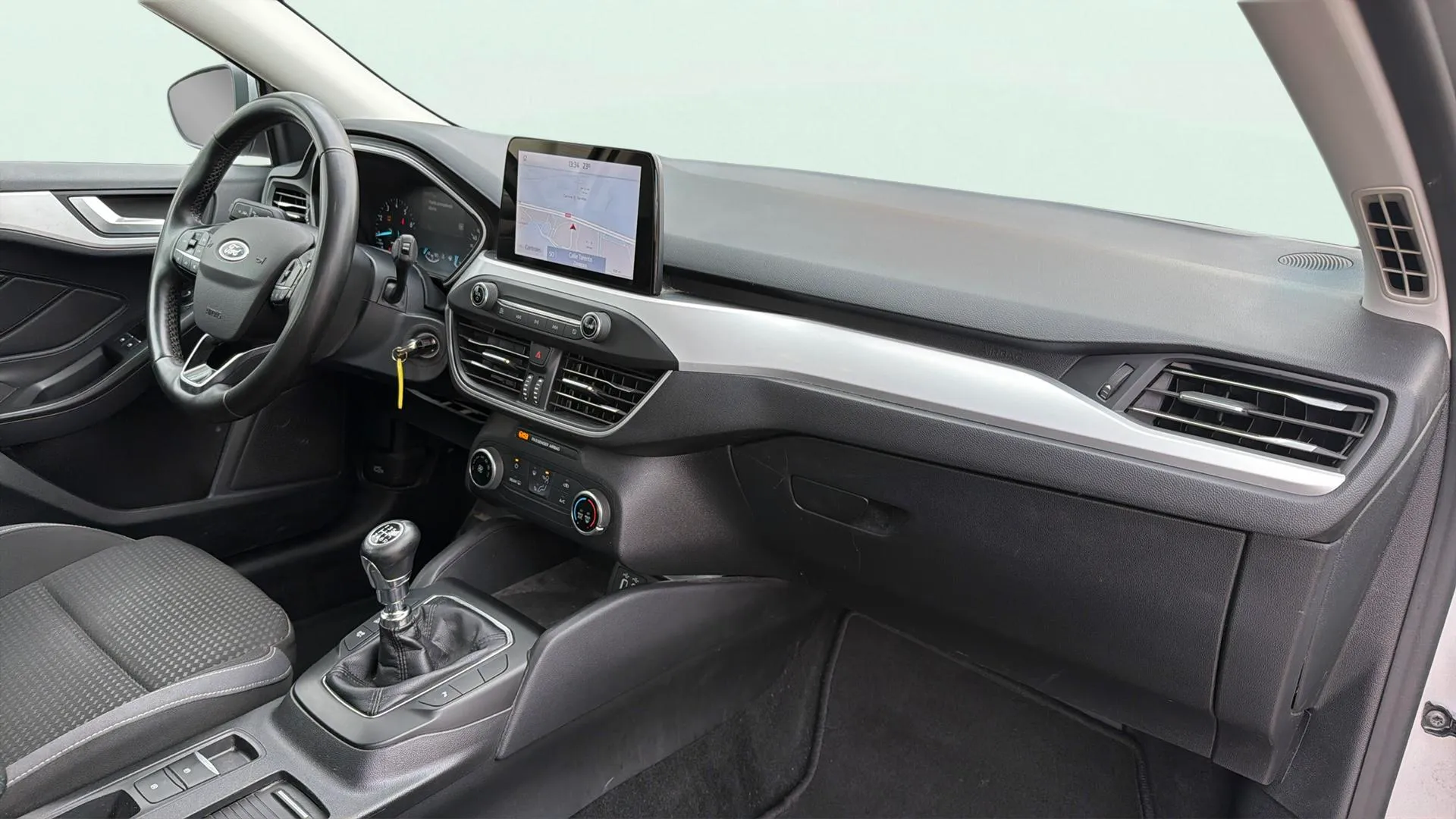 Ford Focus 1.0 EcoBoost MHEV Trend+ - foto 9