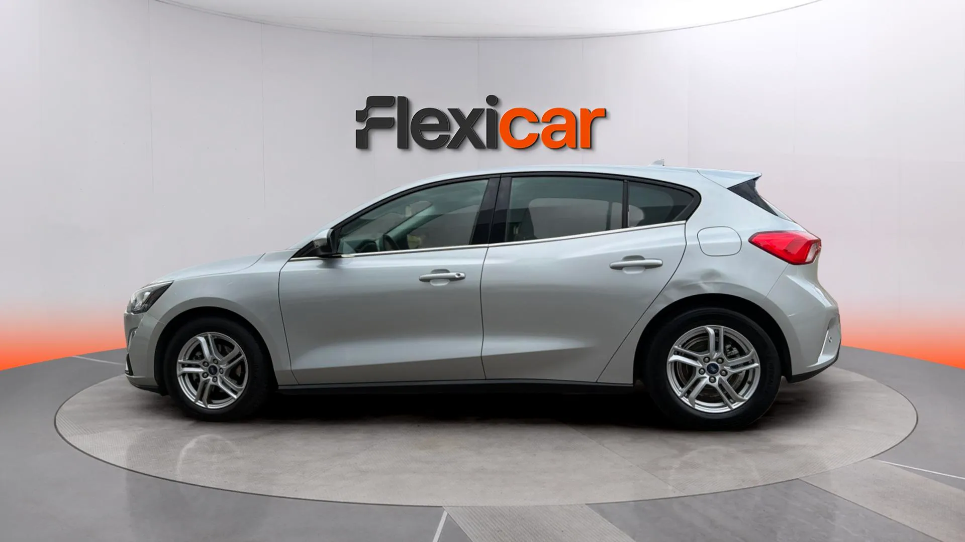 Ford Focus 1.0 EcoBoost MHEV Trend+ - foto 4