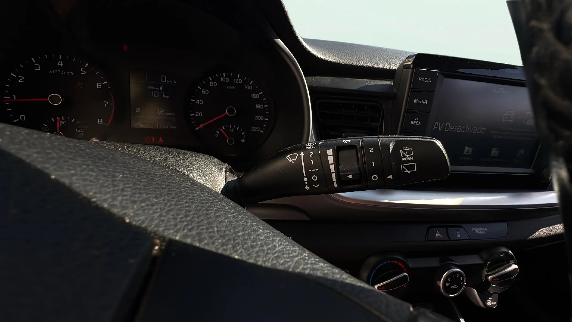 Kia Stonic 1.0 T-GDi Business - foto 16