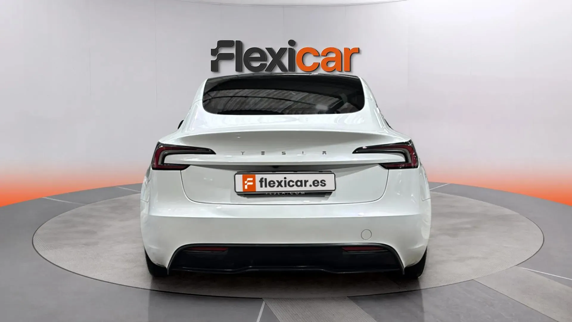 Tesla Model 3 RWD - foto 6